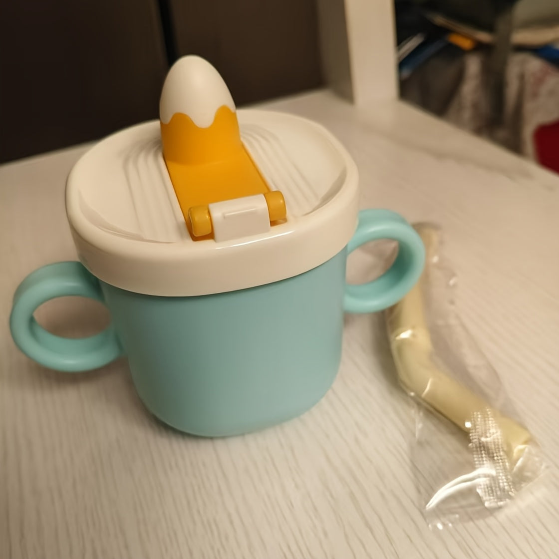 316 Stainless Steel Sippy Cup with Scale and Straw Youngsters Milk Cup - product view 1