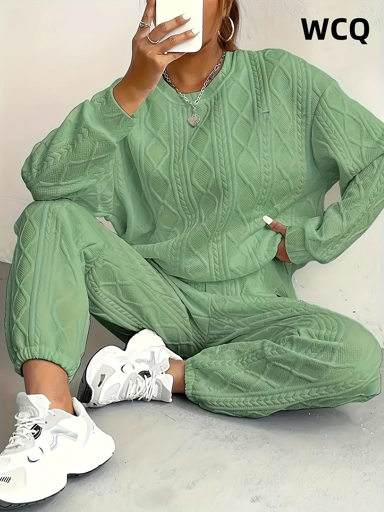 2025 Fall Fashion Hit! Women's Ribbed Casual Two-Piece Set: Long-Sleeve Top And Jogger Pants, Soft Polyester Material, Eye-Catching for Daily Wear, Must-Have for Casual Chic Styles
