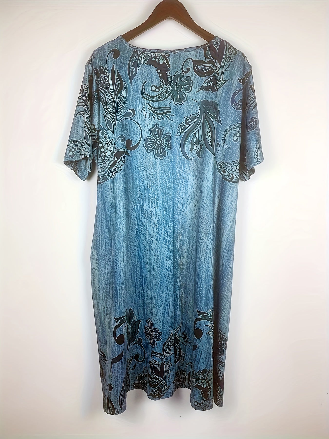 Plus Size, Women's Short Sleeve V-Neck Button Floral Print Dress