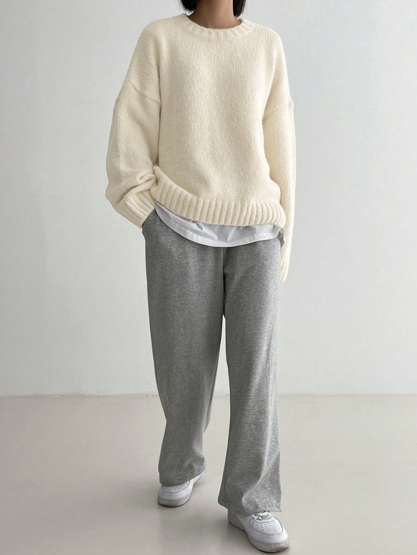 Women'S Autumn And Winter Fashionable And Comfortable Solid Color Round Neck Pullover Sweater