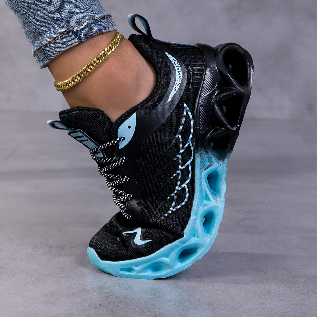 2025 New Style Fitness Outdoor Shoes Breathable Mesh Shoes Fashionable and Versatile Running Sneakers Women's Shoes Shoes Pink Mesh Gradient Climbing Shoes Outdoor Running Shoes, Women Shoes