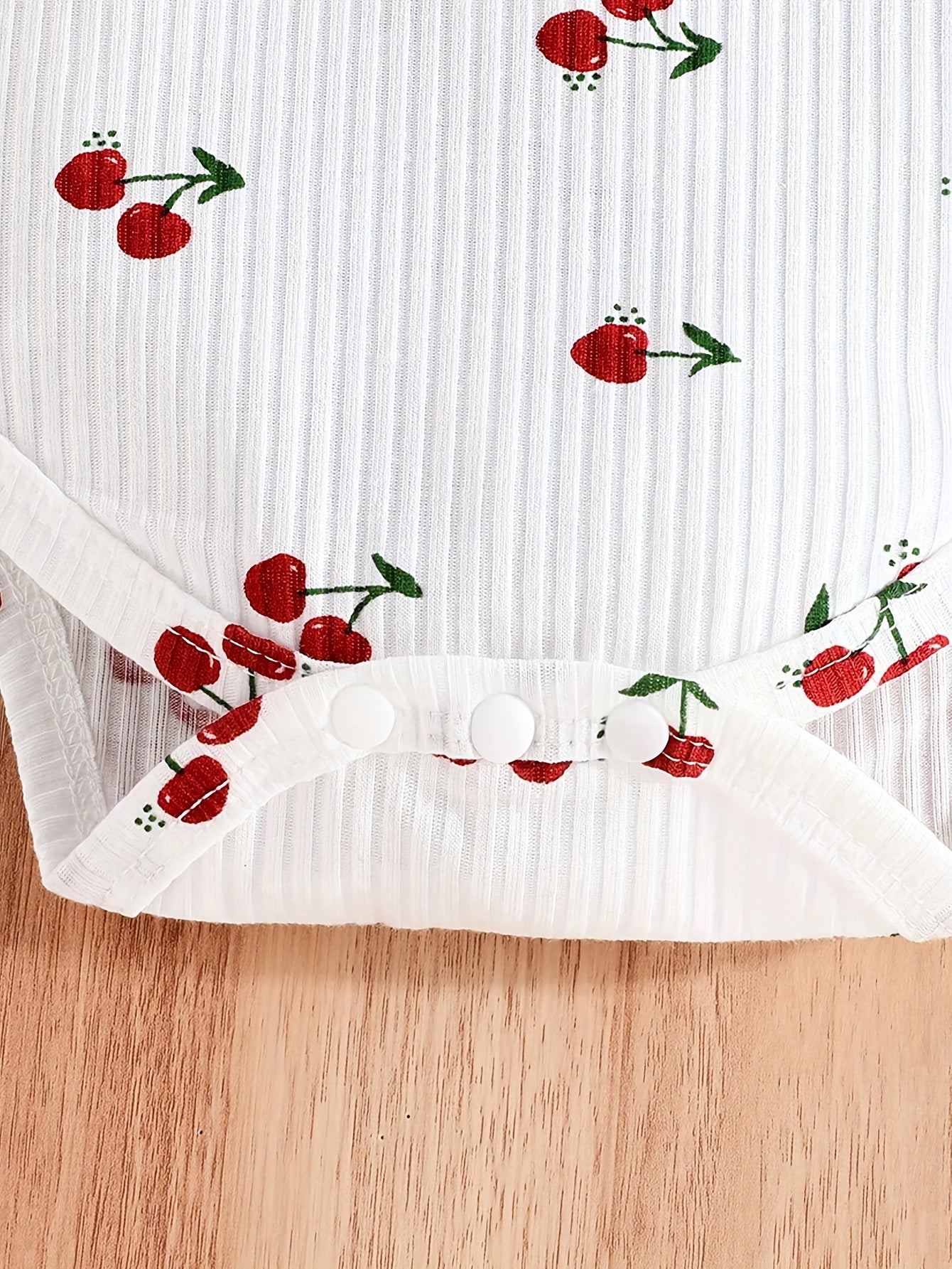 2pcs Newborn Baby Girls Spring Summer White Cherry Print Sling Jumpsuit with Bowknot Shorts Cute Outfit, for Outdoor