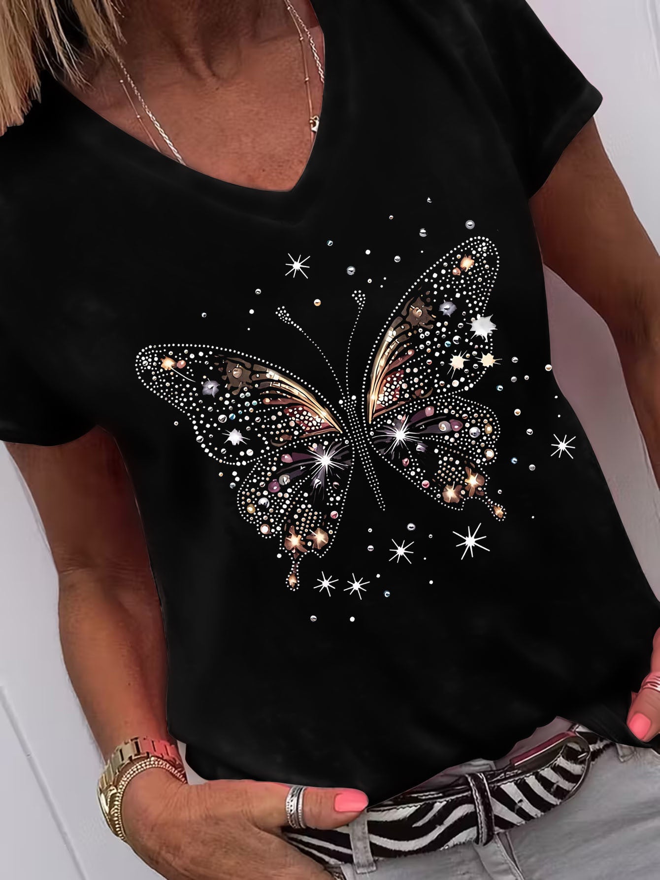This Stylish V-Neck T-Shirt Features a Casual Butterfly Rhinestone Design And Short Sleeves, Making It a Great Option for Lounging at Home, Outings, Or Gifting. It'S an Excellent Choice for New Year'S Presents, Valentine'S Day Surprises, And More