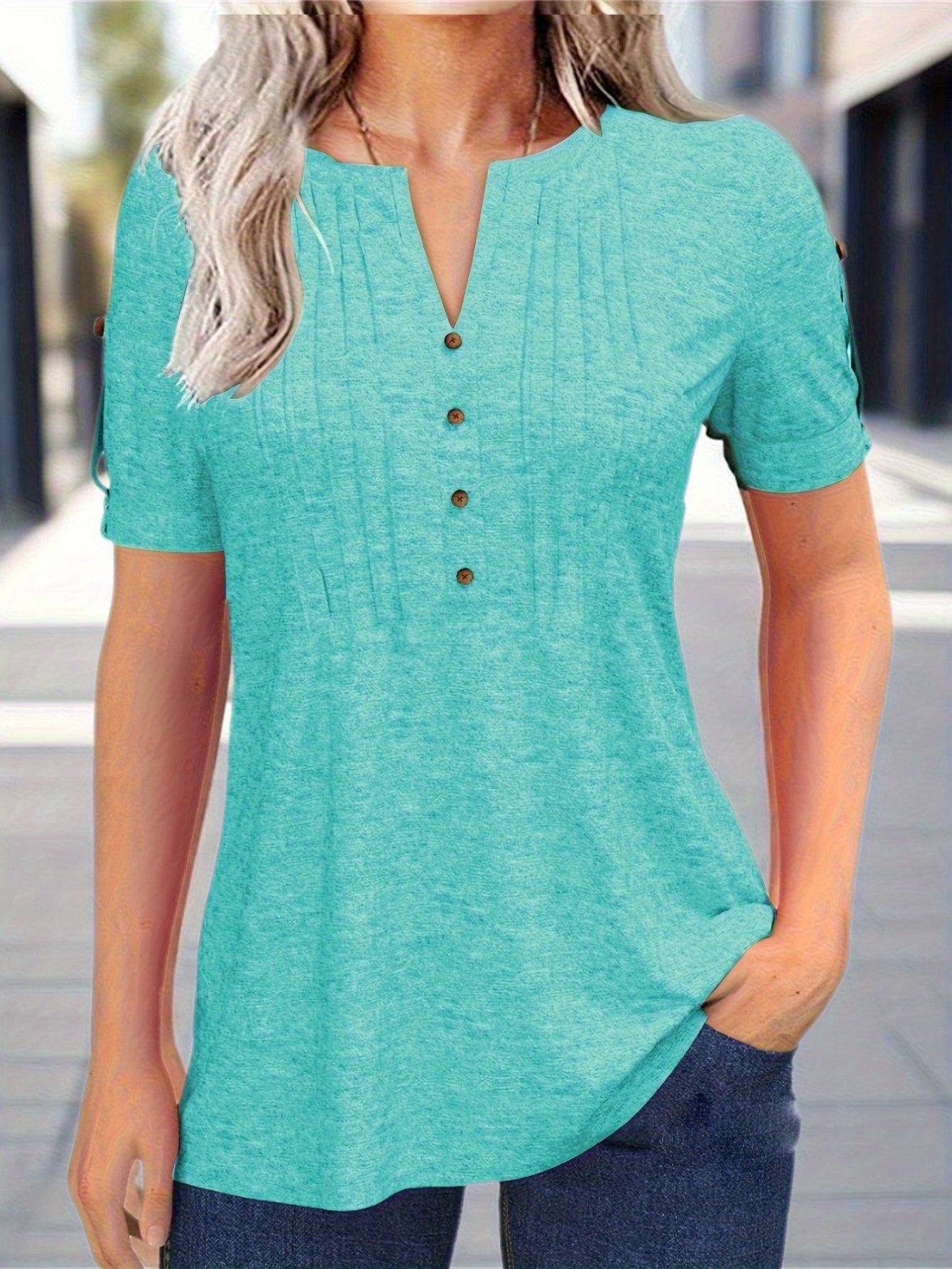 Casual Short-Sleeve Blouse for Women with a Solid Color, Featuring a Pleated Design, Buttoned V-Neck, And a Zipper