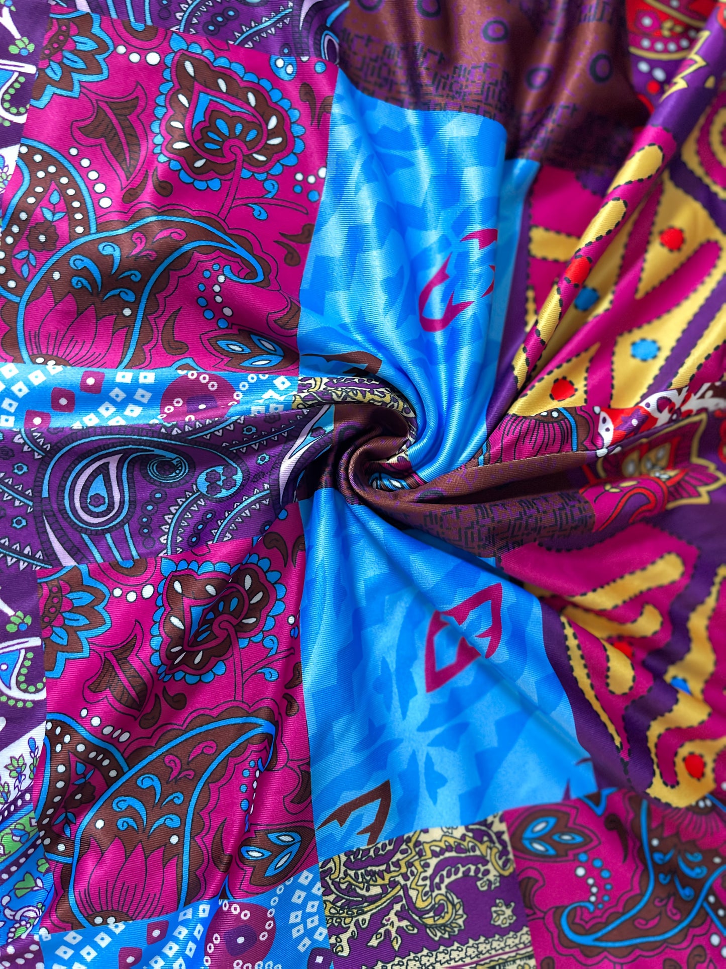 Women'S Patchwork Romper | Vibrant Paisley Pattern | Off-Shoulder, Sleeveless with Side Pockets | Polyester & Elastane Blend | Machine Washable | Ideal for Spring/Summer Casual Wear