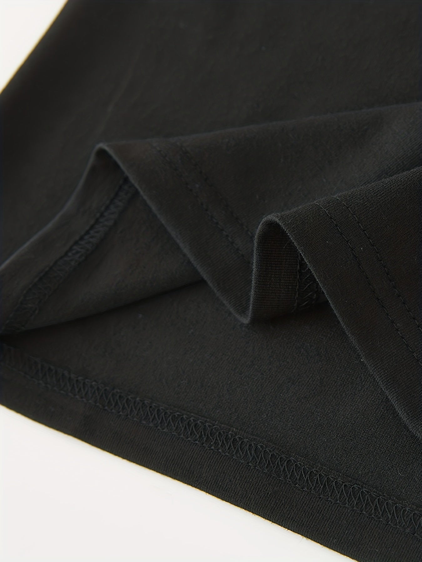 Casual Short-Sleeve T-Shirt for Made of Pure - Features a Cartoon Print of NANA'S LITTLE LOVE BUG, Perfect for Summer And a Great Gift with Fun Visuals