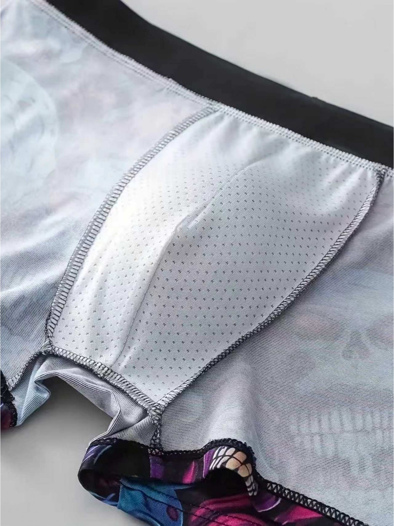 8pcs Men's Graffiti and Game Controller Boxer Briefs- Breathable Quick-Dry Polyester Fiber, Medium Elasticity, Random Camouflage Print for Home, Swimming, and Casual Wear, Playful Pattern Boxer Briefs|Comfortable and Well-fitting Boxer Shorts