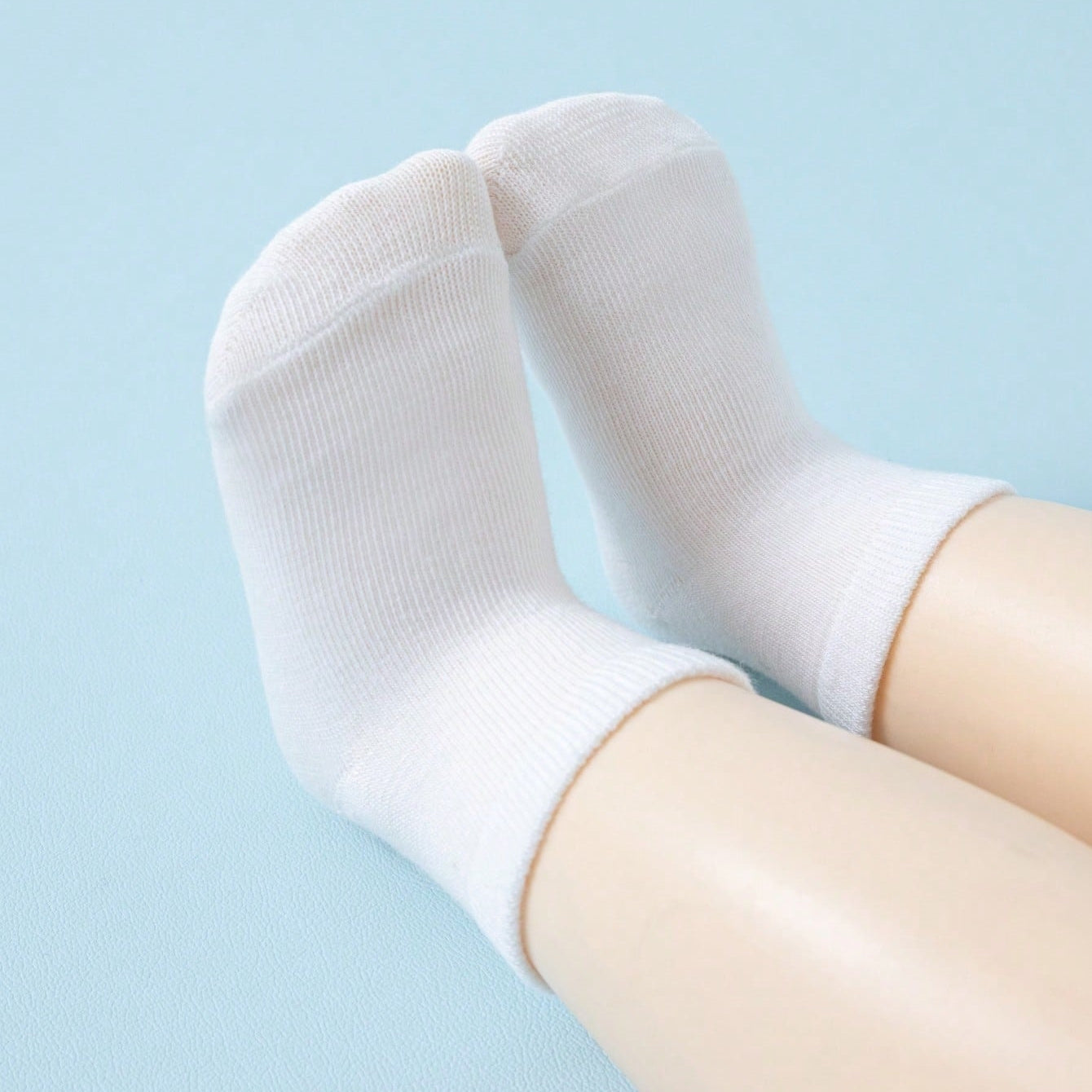 20 Pairs Boys & Girls Baby Socks - White & Black Short Mid-Calf Socks, Breathable All-Season Kids Sock Set with - Elastic Opening, Soft Casual Playwear Suitable for Boys & Girls 0-12 Years (20 Socks)