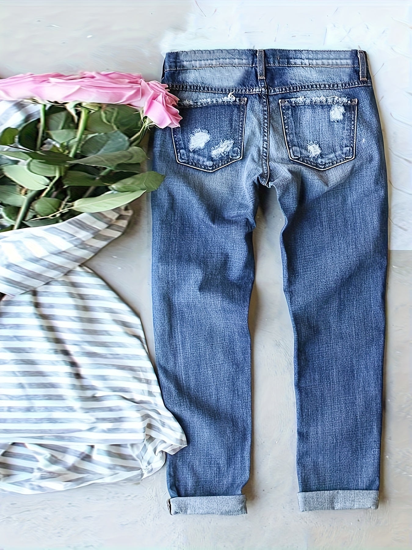 2025 Women's Jeans  Street Ripped Christmas Print Patch Straight Leg Pants Santa Claus Print