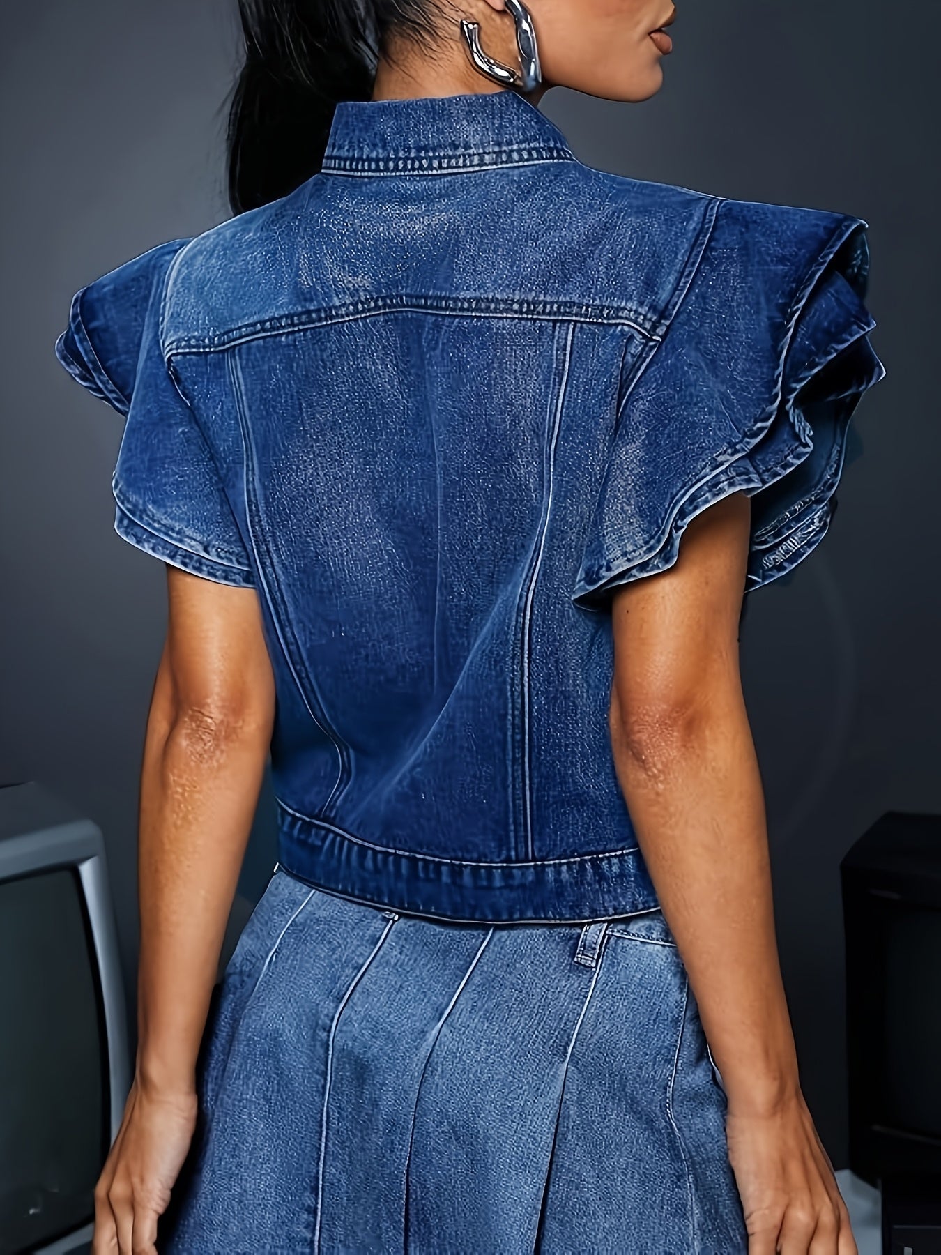 AW25 Women'S Vintage Washed Blue Denim Jacket with Ruffled Hem - American Retro Style, 4-Button Front Closure, Machine Washable Lightweight Spring/Summer Casual Outerwear, Everyday Fashion, Button Detail Craftsmanship