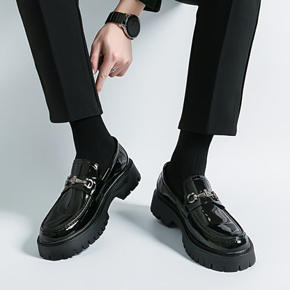 [Party Wedding Prom] Men's Patent Platform Slip-On Loafers, Fashion Round Toe Metal Decoration Non-Slip Thick Sole Business Dress Shoes Casual Party Wedding Prom Shoes All-Season Versatile for Office, Party, Casual Wear - Slip-On Round Toe Design