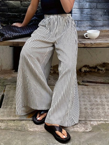 Casual Women'S Striped Wide-Leg Trousers Made Of, Featuring an Elastic Waistband, Machine Washable Fabric, Vertical Stripes, And Suitable for Comfortable Wear Throughout The Year