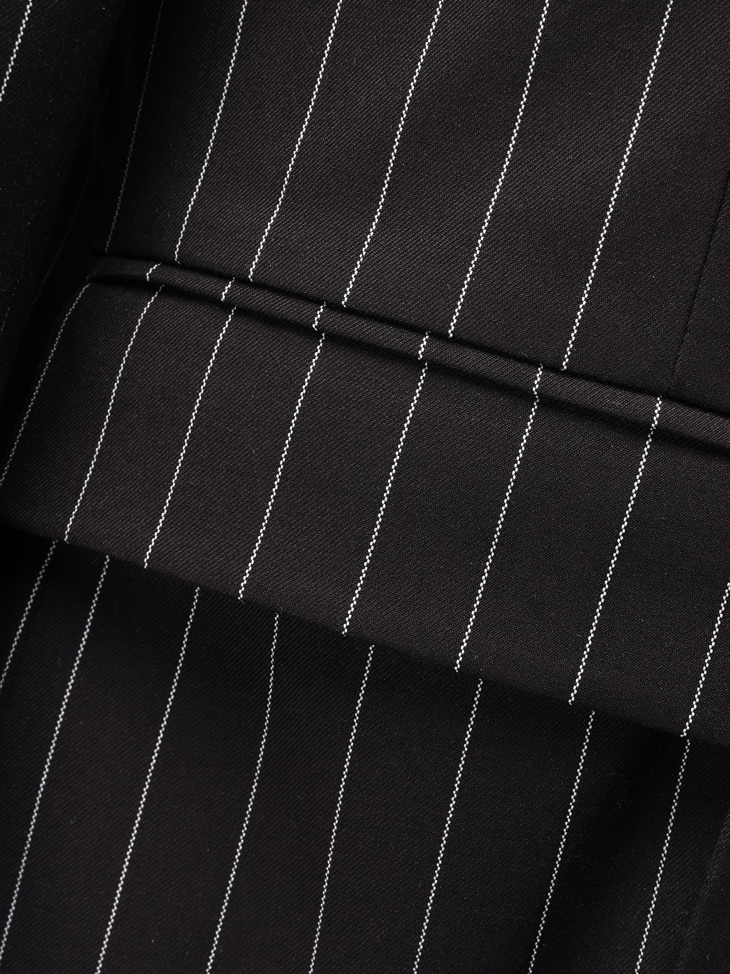 Latest Men's Suit Striped Double-Breasted Suit Spring/ Summer/ Autumn Thin Two-Piece Set with Frill Collar Striped Style Four Buttons Suit Business And Casual Dress Collar Necklace Decoration Slimming Dress Casual Suit White Suit