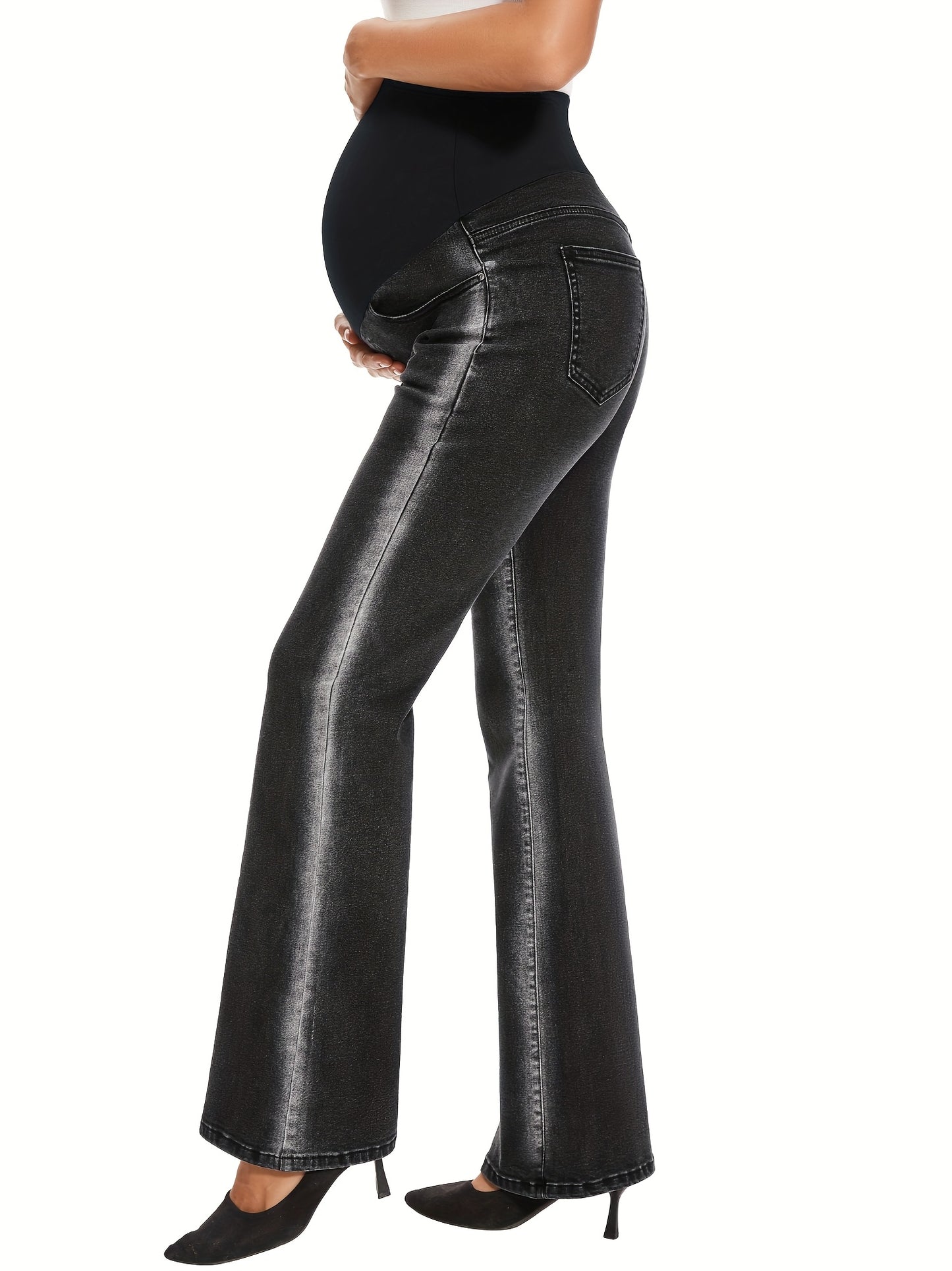Bootcut Jeans for Pregnant Women with Pockets, Designed to Fit Over The Belly, Featuring Flared Bottoms