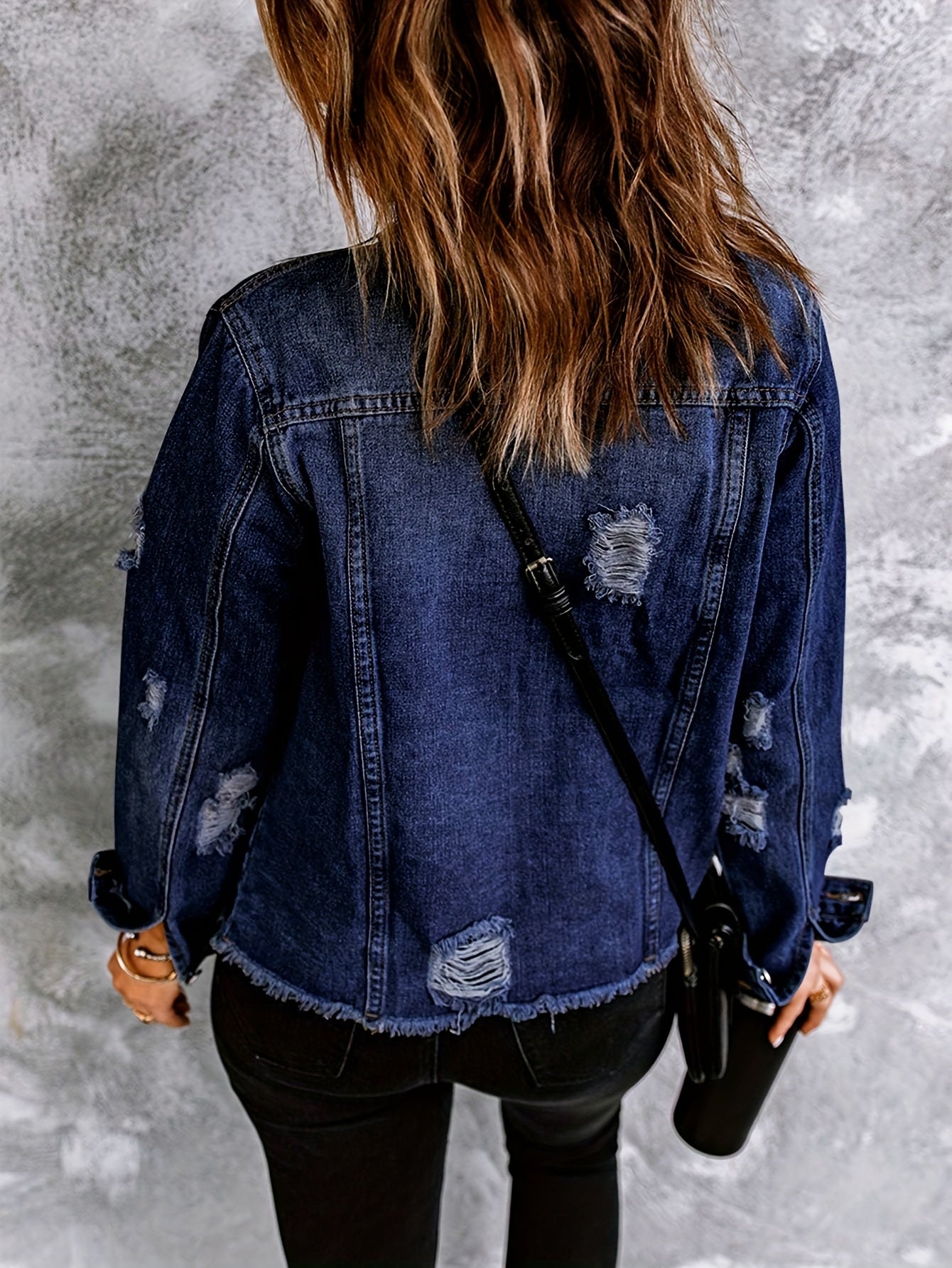 Women's Ripped Washed Button-Up Denim Jacket Coat with Pockets, Casual Classic Distressed Denim Outerwear TZ001