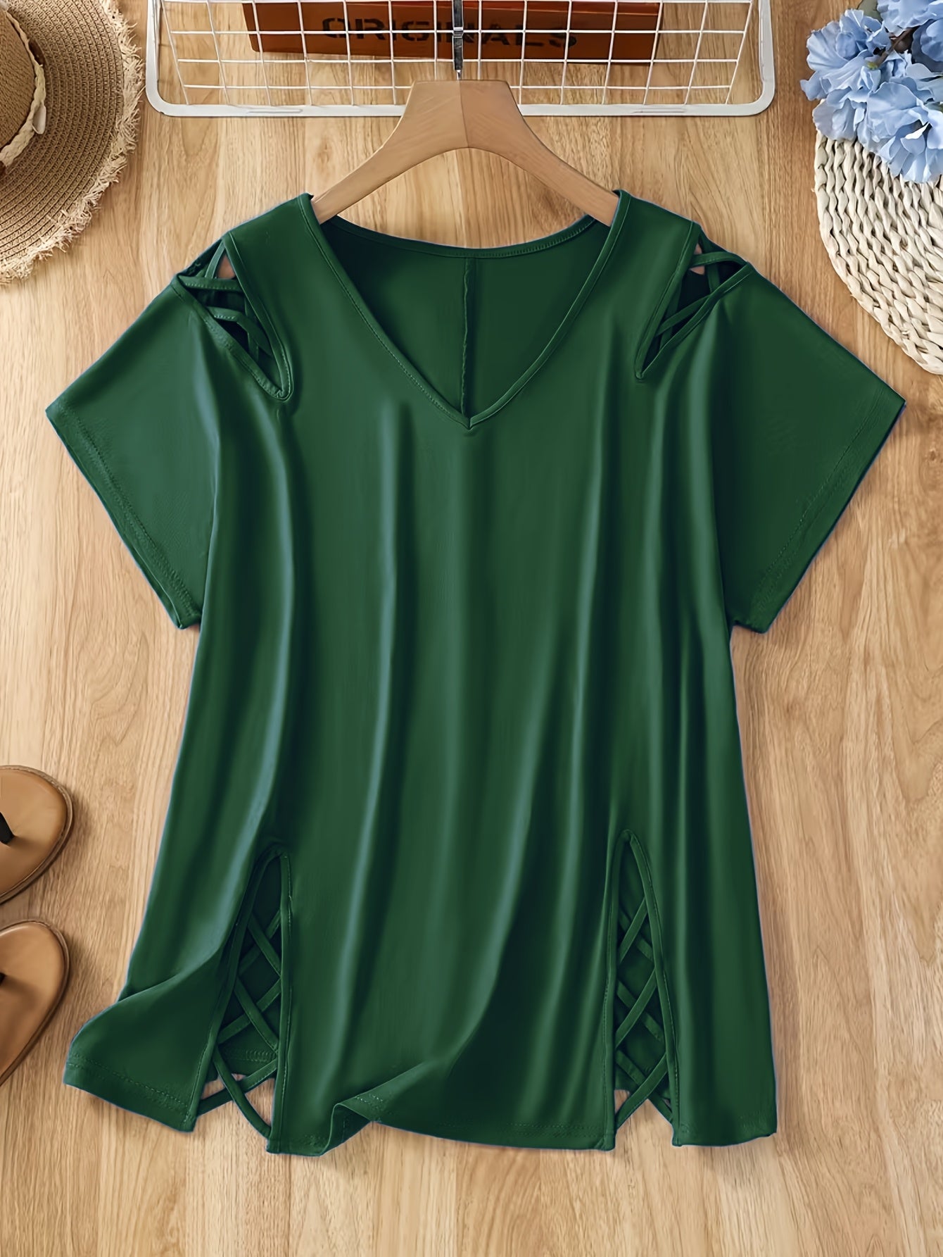 Plus Size Women'S Loose-Fitting Short-Sleeve V-Neck Tee - Stylish V-Neck Style Featuring Open Cross Elements. Perfect for Both Casual And Formal Settings During Spring And Summer, Making It Great for Everyday Wear And Special Events