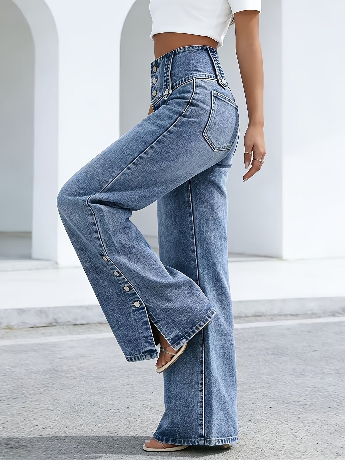Women'S Casual Fashion Button-Waist Relaxed Fit Jeans Featuring an Open-Hem Design, Versatile for Multiple Occasions a Timeless, Year-Round Staple That Pairs Effortlessly with Any Outfit