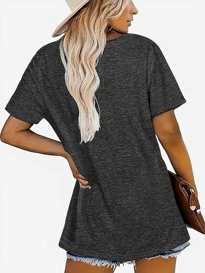 American Retro-style Independence Day-themed Flag Print V-neck T-shirt, Made of Comfortable and Soft Fabric with a and Versatile Design, Showcasing the Spirit of Freedom and Fashion Individuality, Perfect for Home Wear, Going Out, or as a Gi
