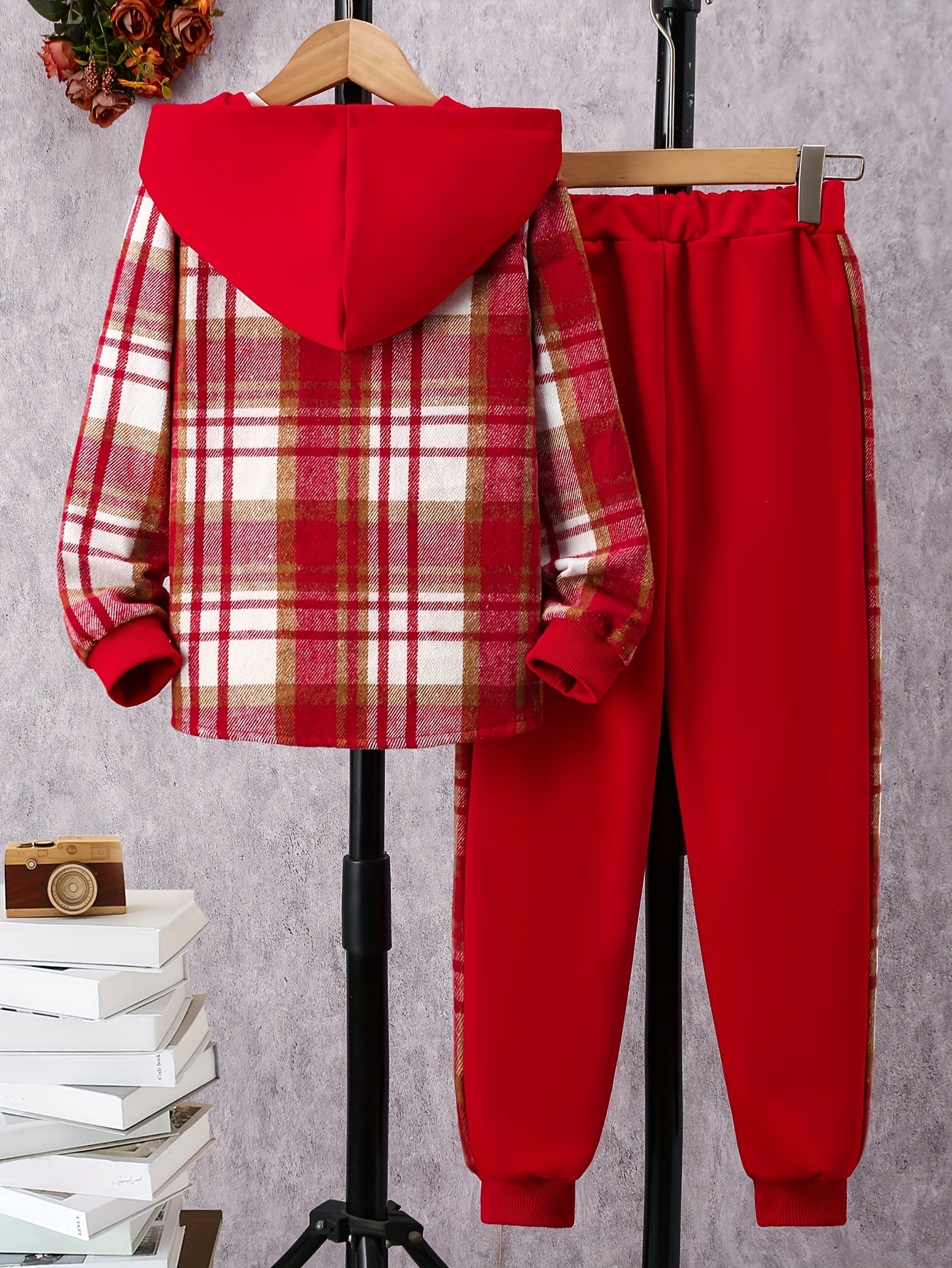 Trendy Girls' 2pcs Outfits, Plaid Hooded Shirt & Jogger Pants with Pocket, Comfy Sets Kids Clothes for Fall Sports