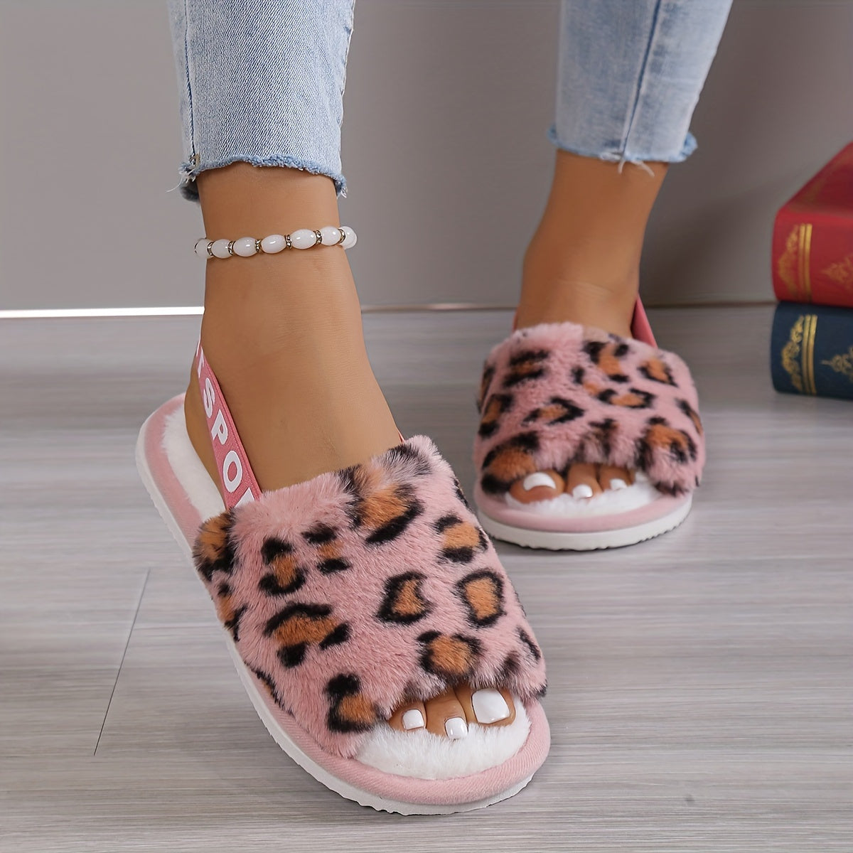 Comfortable Women'S Plush Slippers with a Cozy Leopard Pattern - Warm And Breathable Indoor Footwear Featuring an EVA Sole And Pink Accents - Ideal for Home Or Dorm Use, Providing All-Season Comfort., Women Shoes