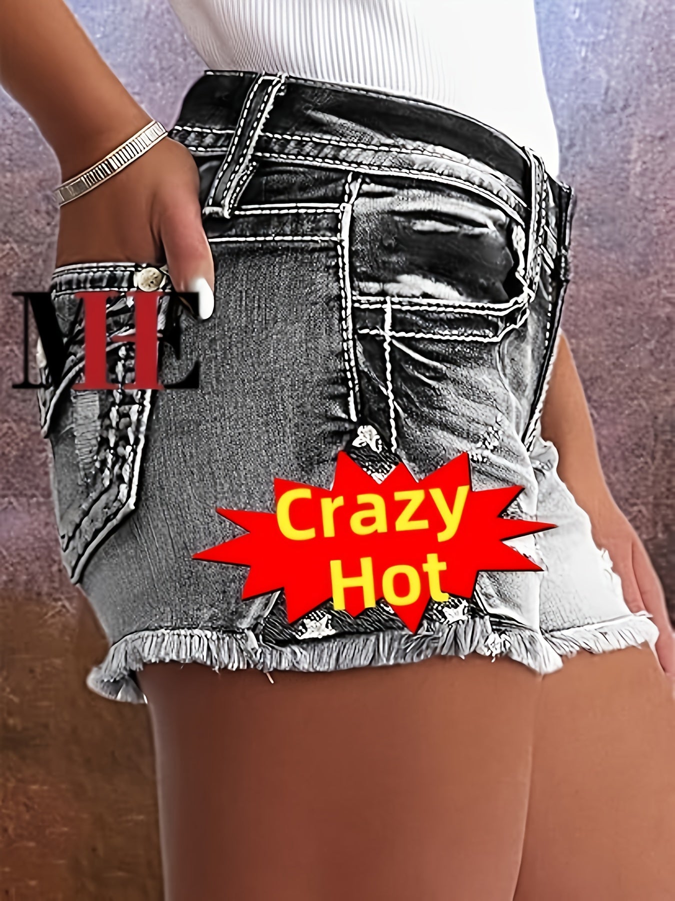 [HME] New Arrival Women's Fashion Ripped Black Denim Shorts. Mid-rise Design Enhances The Waistline, Frayed Hem Shows Charming Leg Lines, Women's Denim Shorts.