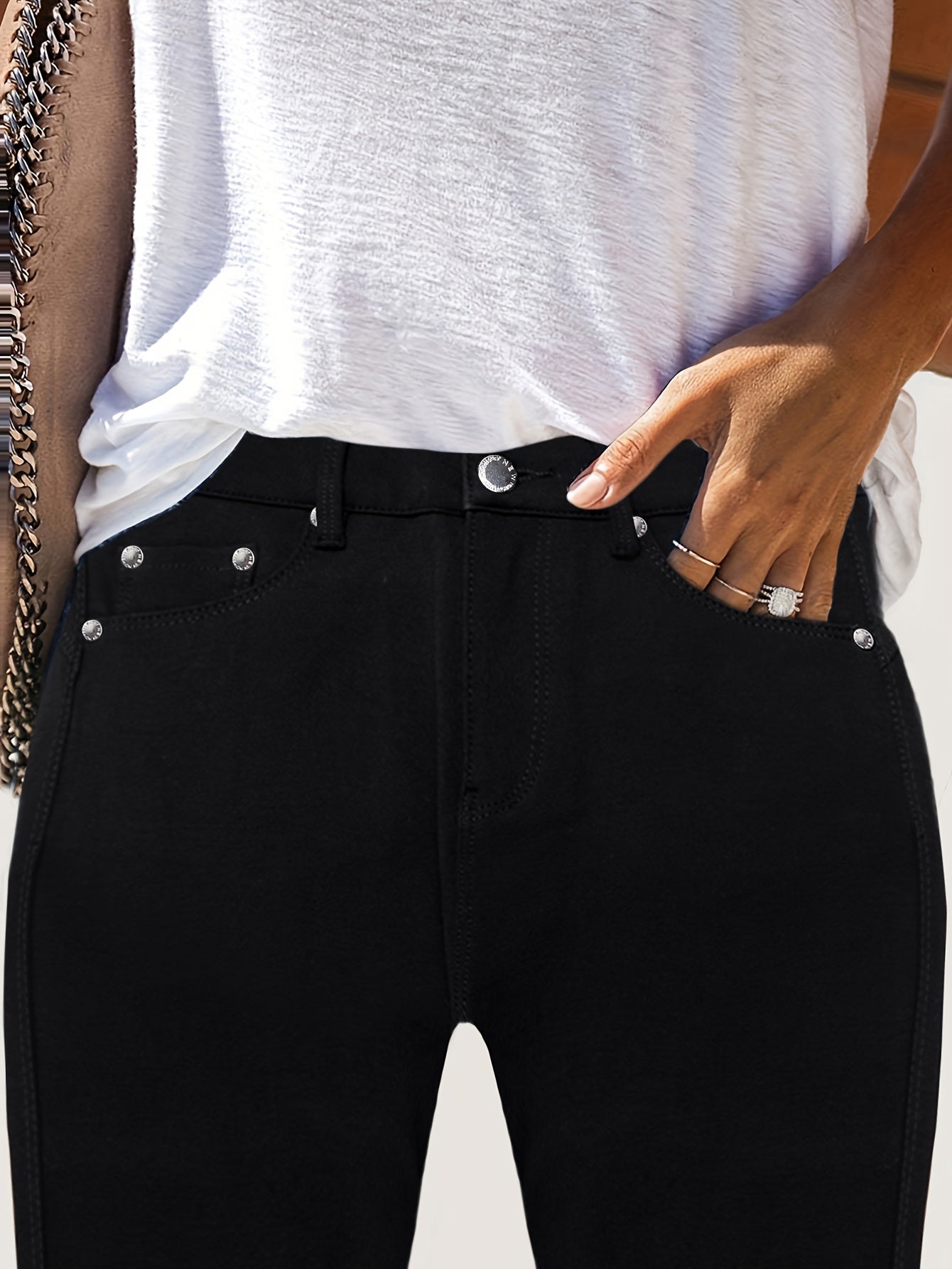 Women's High-Waisted Stretch Street Style Solid Black Skinny Fashion Metal Button Detail Casual Jeans
