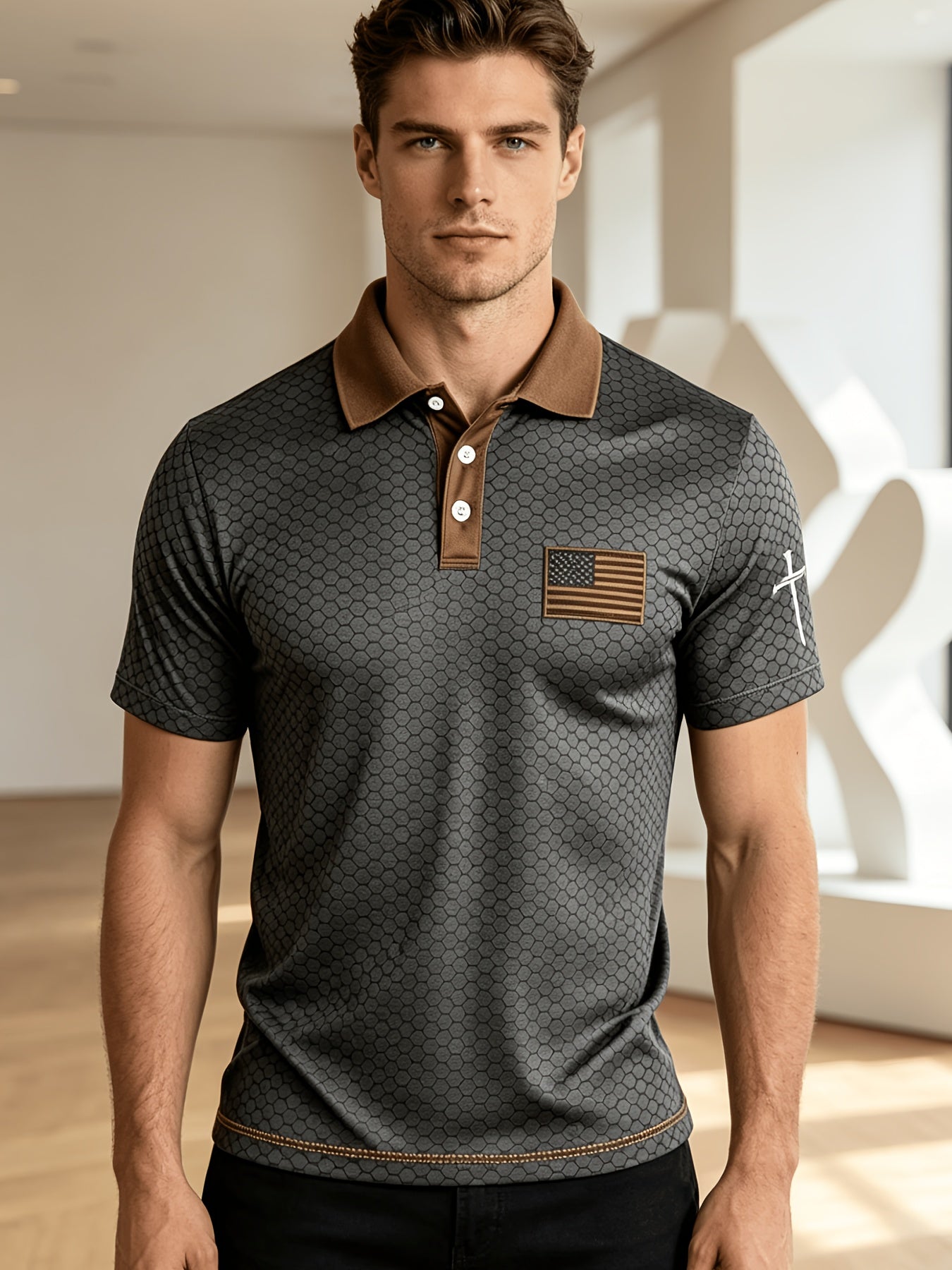 American Flag Gradient Cross Print Polo Shirt for Men's Casual Lapel Short Sleeved Patriotic Themed Commuting Top, American Flag Armband Contrasting Striped Short Sleeved Casual Business Lapel Top