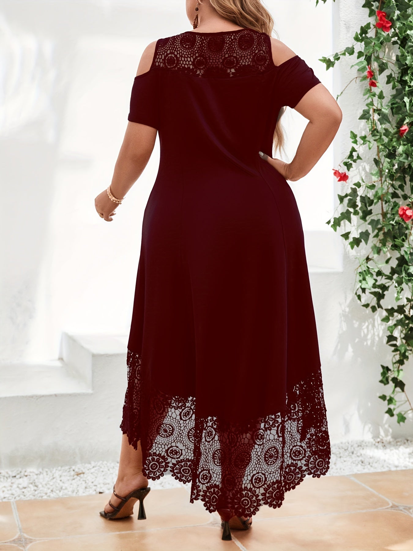 Women'S Plus Size Ruffle Dress for Spring and Summer, Color Block Lace Cold Shoulder Design with Medium Stretch and Asymmetrical Hem