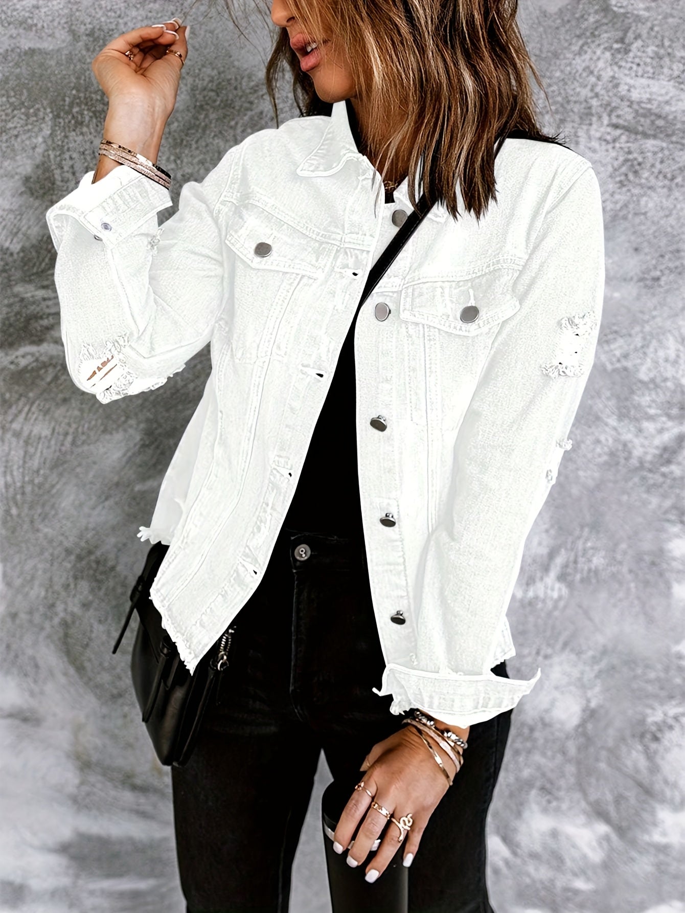 Women's Ripped Washed Button-Up Denim Jacket Coat with Pockets, Casual Classic Distressed Denim Outerwear TZ001