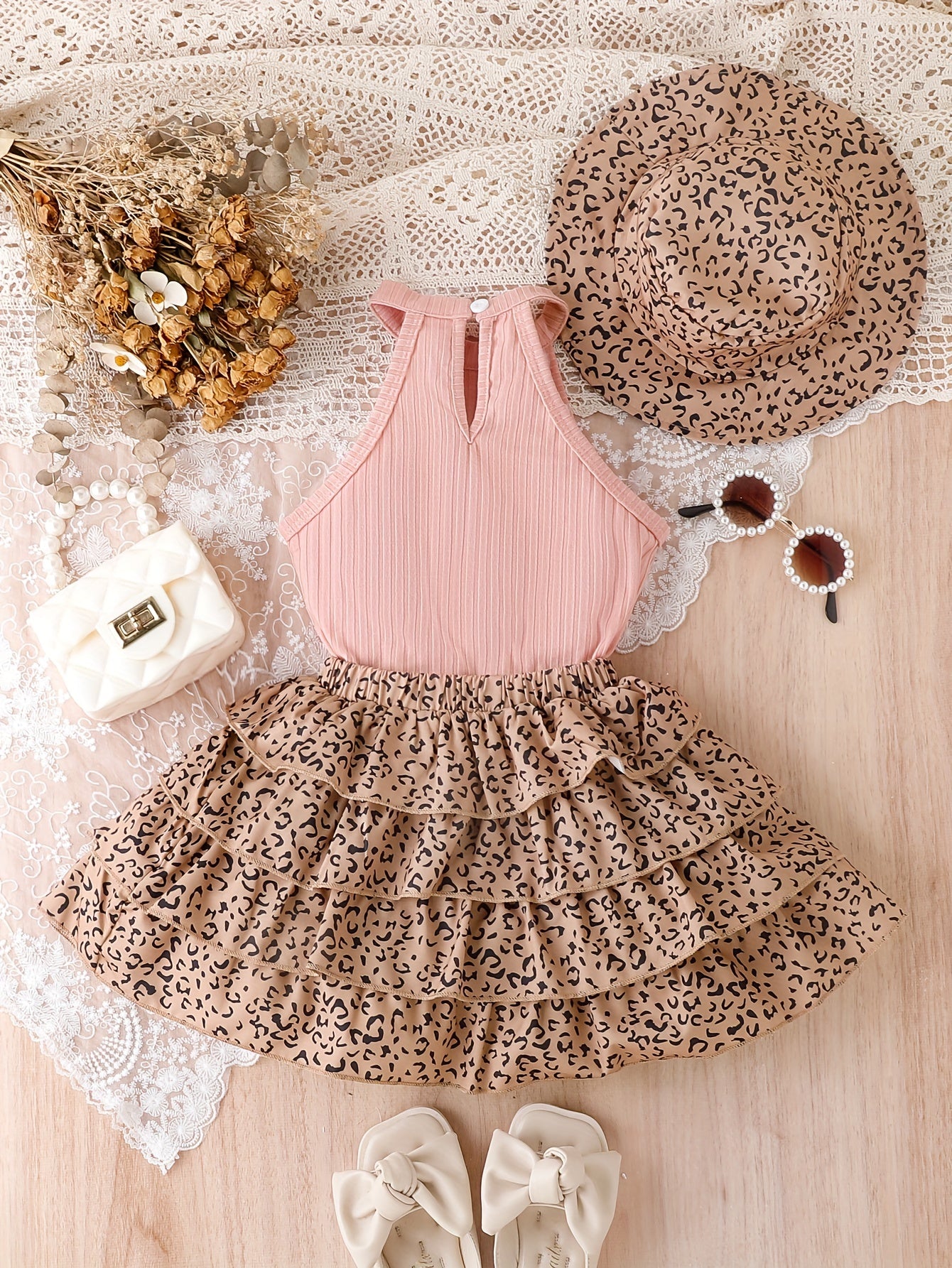 Three-Piece Vintage Leopard Print Outfit for Girls - Includes a Sleeveless Blend Bandeau Top, a Tiered Skirt, And a Matching Hat - Perfect Casual Summer Attire for Children Featuring Frill Accents