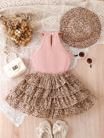 Three-Piece Vintage Leopard Print Outfit for Girls - Includes a Sleeveless Blend Bandeau Top, a Tiered Skirt, And a Matching Hat - Perfect Casual Summer Attire for Children Featuring Frill Accents