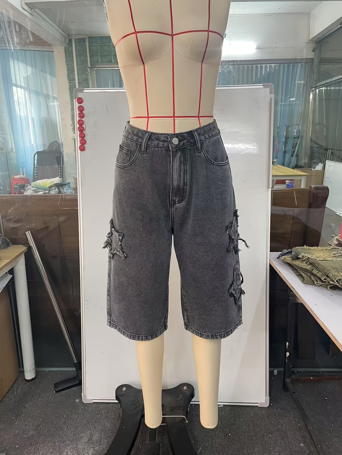 SWAKAKI Women's Vintage Washed Denim Mid--Length Shorts with Star Embroidery Patches - Casual Streetwear Style, Non-Stretch Fabric, Functional Pockets for Spring/Summer, Summer Clothing, Distressed Denim, Durable Stitching