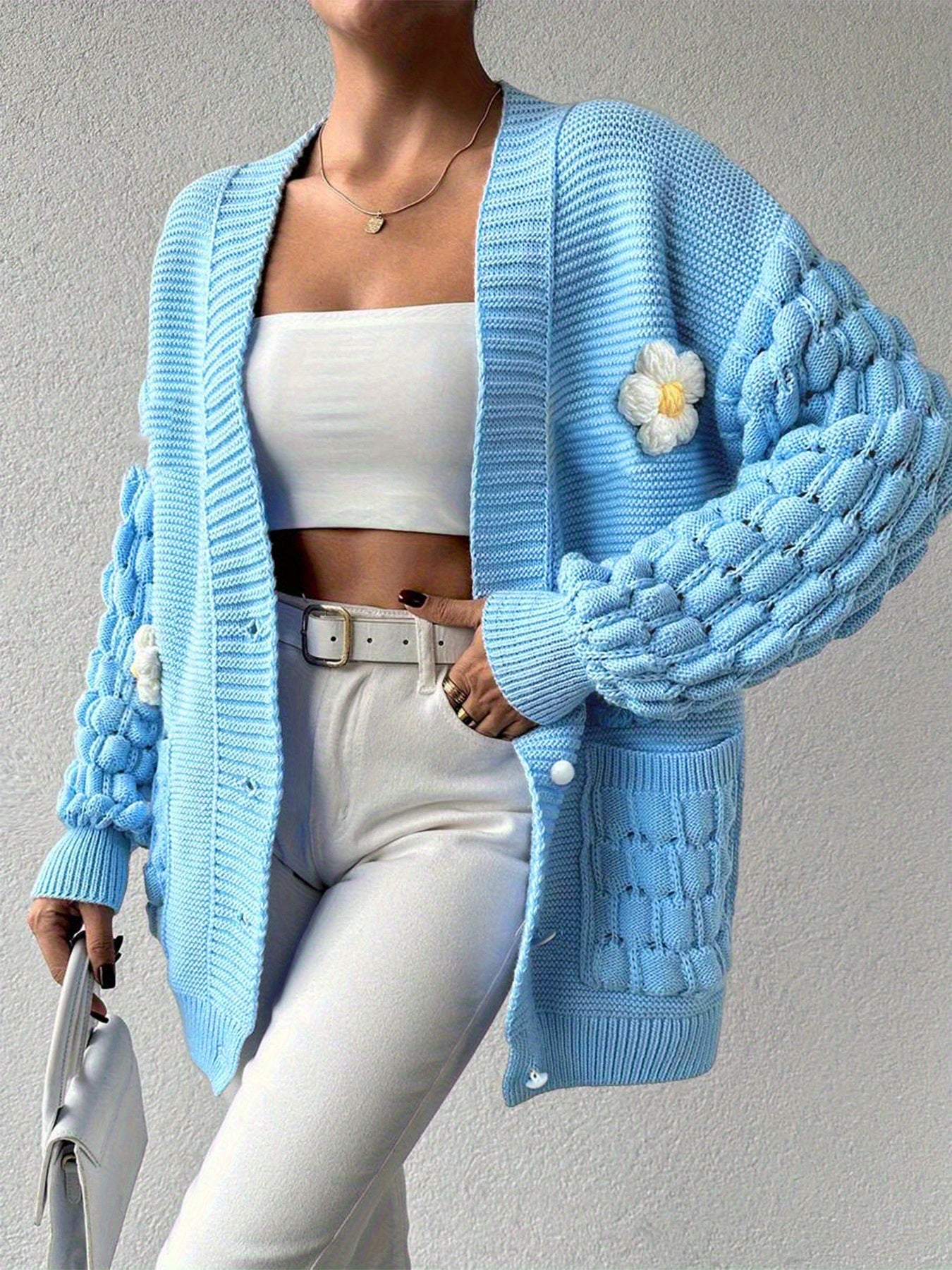 Plus Size, [European Winter Directional Style] Plus-size Women's Clothing, Sweet and Fresh Style, Women's Flowers Decorate Loose Cardigan, Spring, Autumn and Winter Fashion and Versatile Items