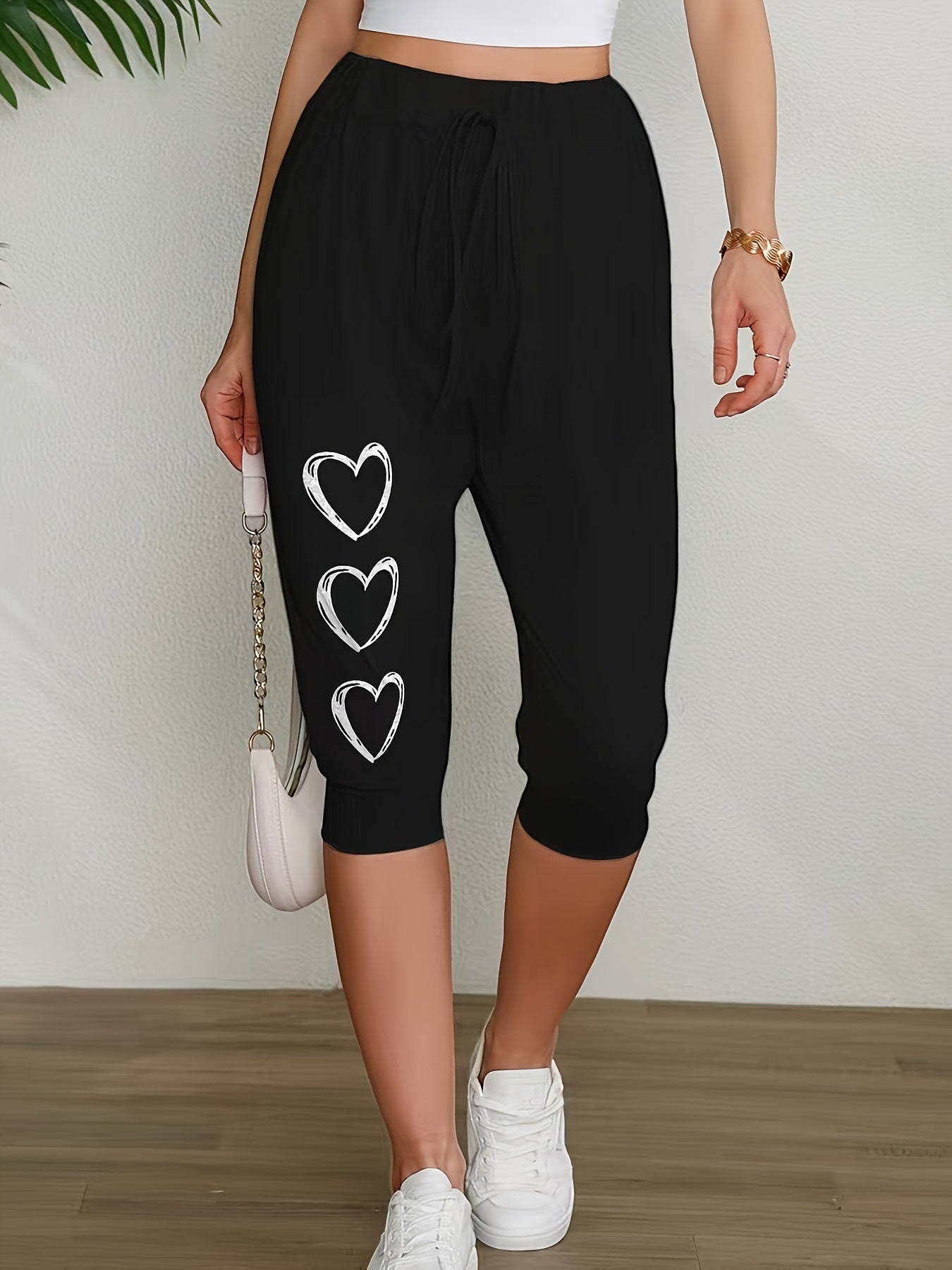 3pcs Women's Plus Size Capri Pants with Heart Print, Minimalist Casual Fit, Very Comfortable Loungewear