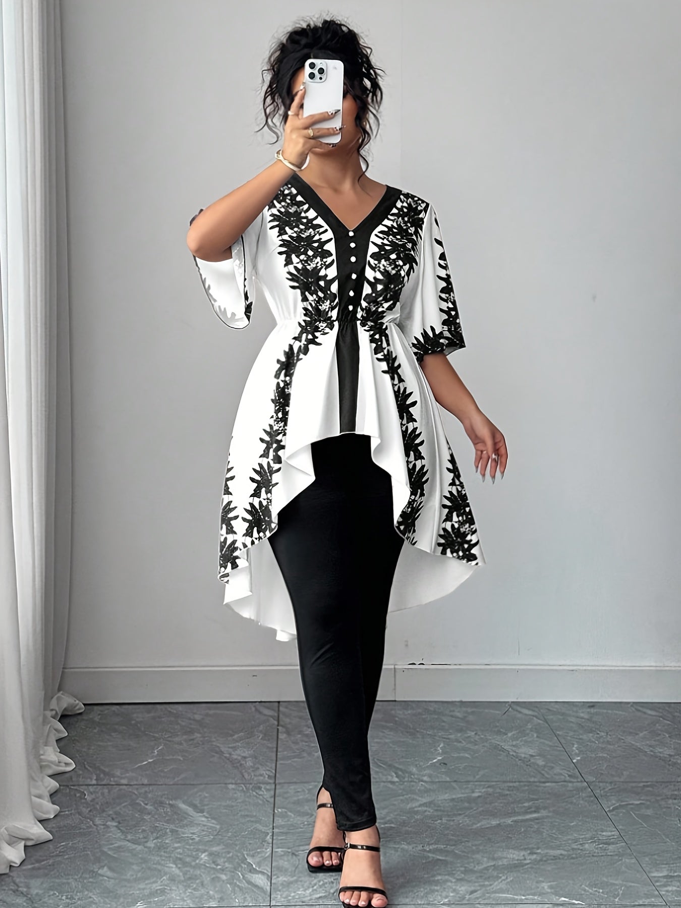 Women's White Polyester Printed V-Neck Dress - product view 15