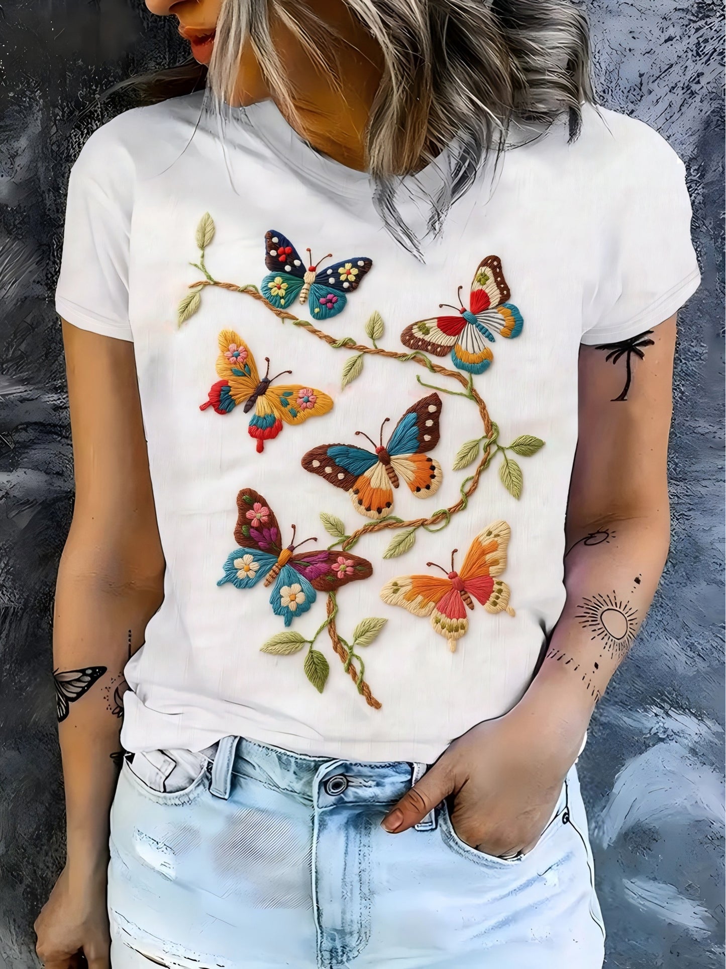 Forest Style Butterfly Wreath Short Sleeve T-Shirt Round Neck Loose White Top Artistic Retro Gentle Style Niche Design Short Sleeve