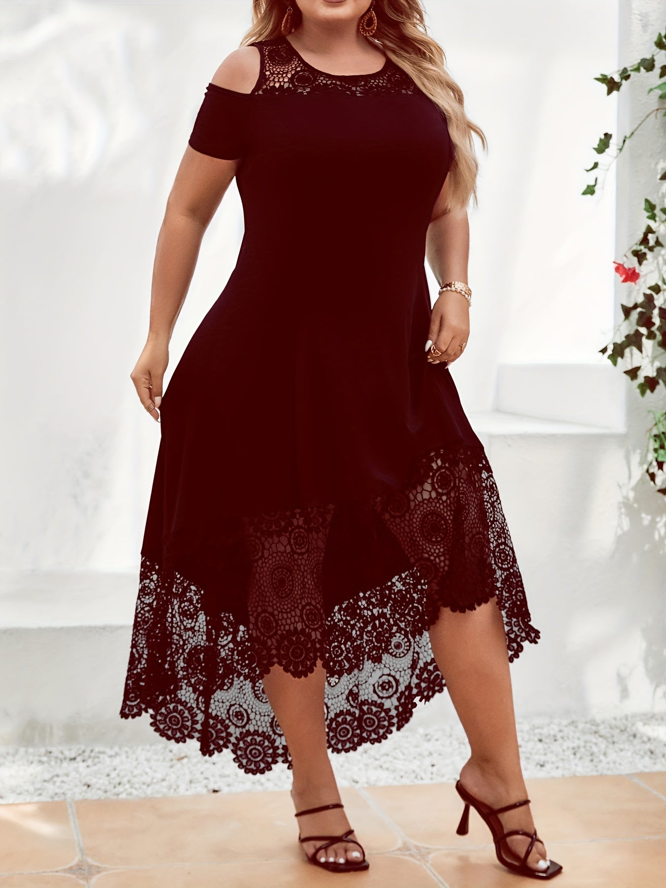 Women'S Plus Size Ruffle Dress for Spring and Summer, Color Block Lace Cold Shoulder Design with Medium Stretch and Asymmetrical Hem