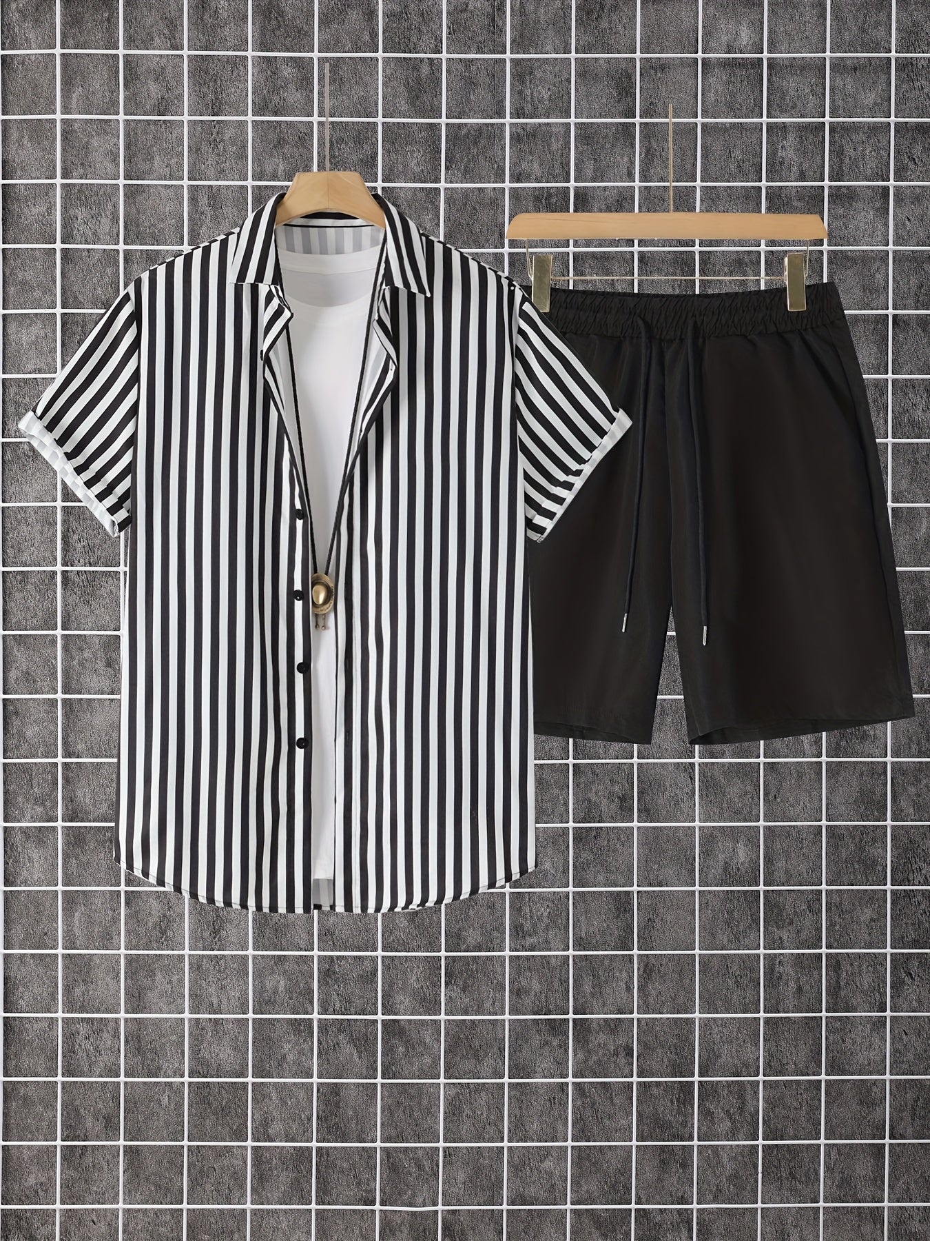 2pcs Men'S Casual Summer Outfit Set, Striped Short Sleeve Button Up Lapel Shirt Top & Solid Drawstring Shorts With Pockets For Casual Daily Wear And Holiday Resorts