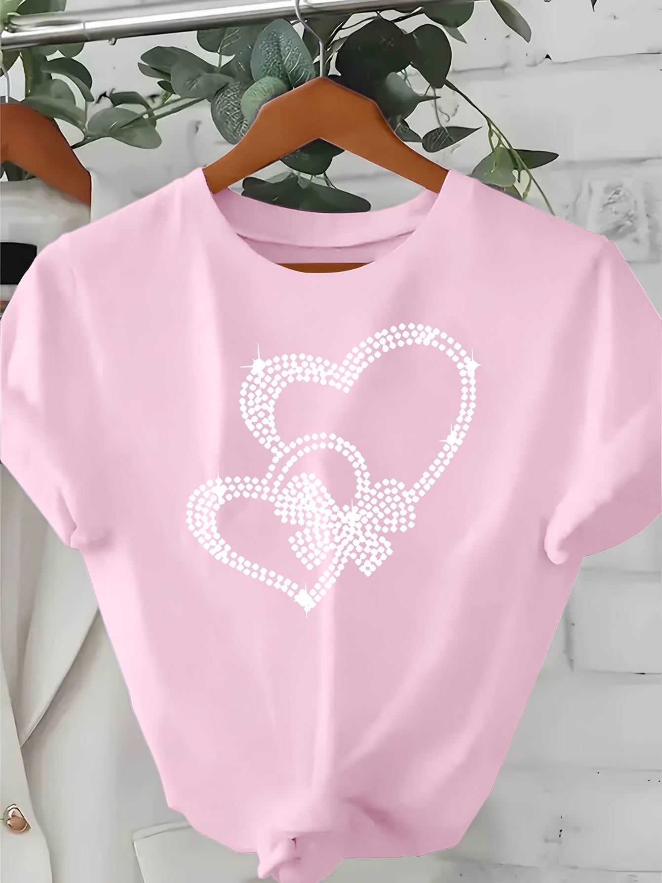 Stylish Women'S Tee - Cozy And Laid-Back, Featuring a Round Neckline, Perfect for Any Season, Chic Casual Top, Available for Local Delivery, Summer Shirt, a Must-Have for Elegant Summer Gatherings