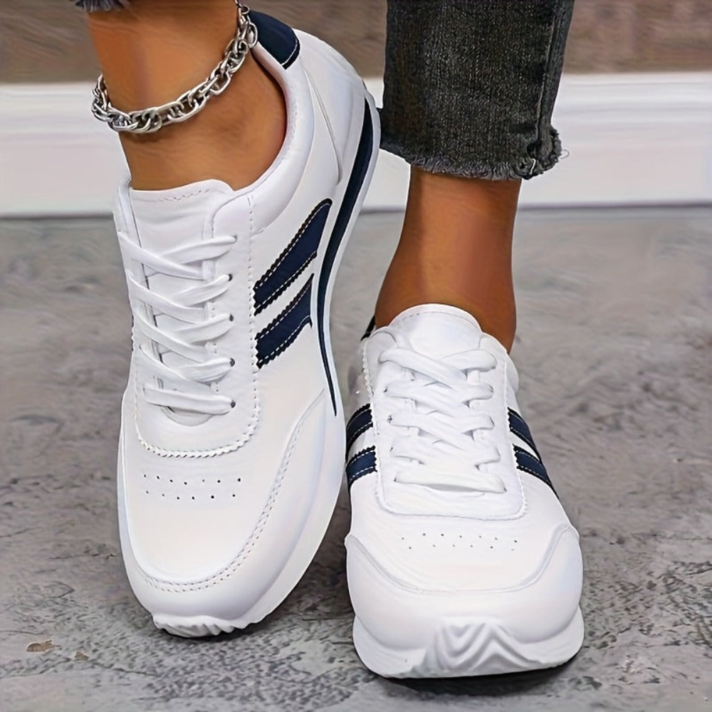 Women's Athletic Shoes – Cushioned Lace-Up for Active Days