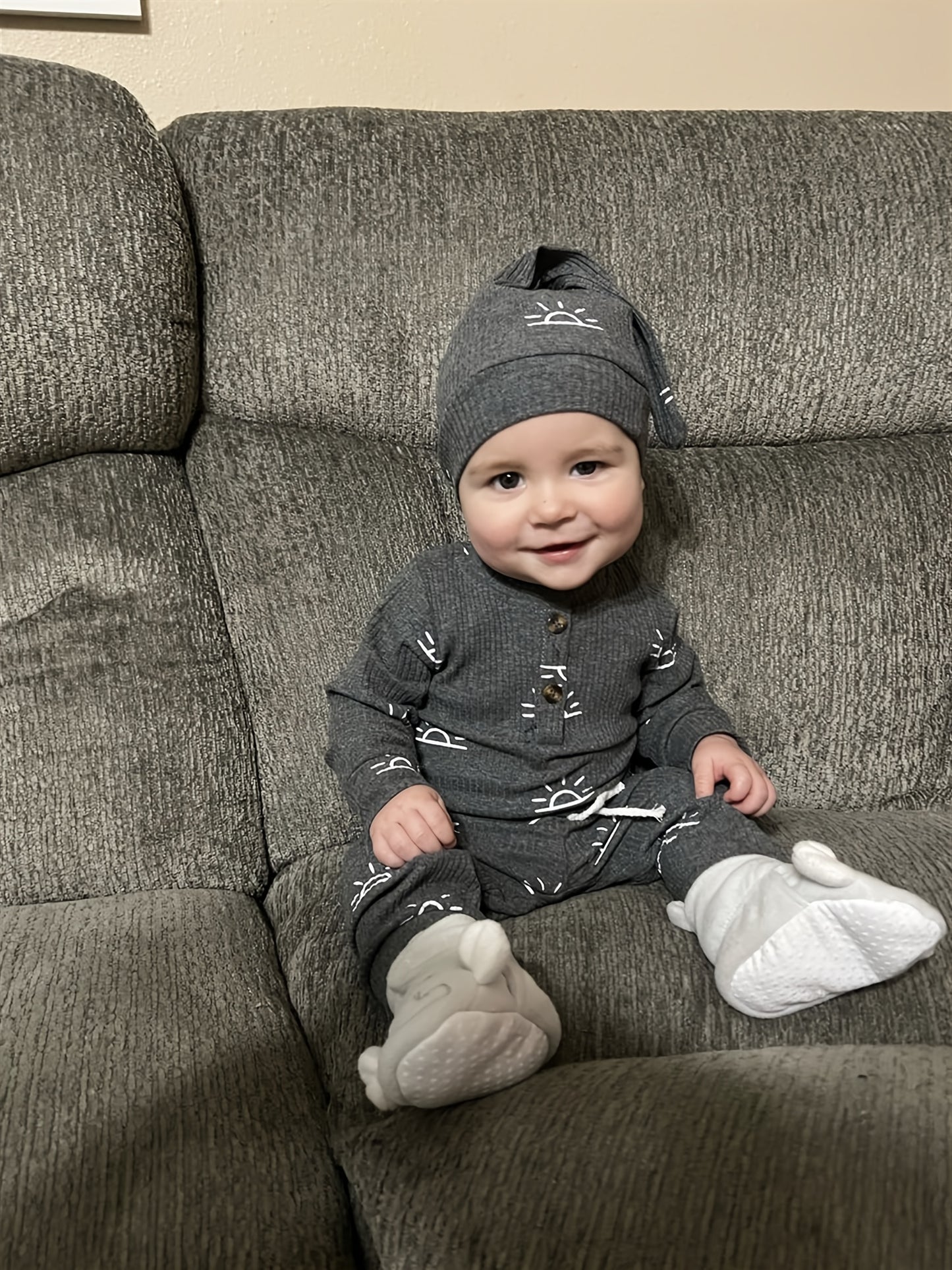 Kukitty Baby Boys Clothes Newborn Ribbed Long Sleeve Romper with Sun Pattern Pants Hat Outfits Set, for Outdoor