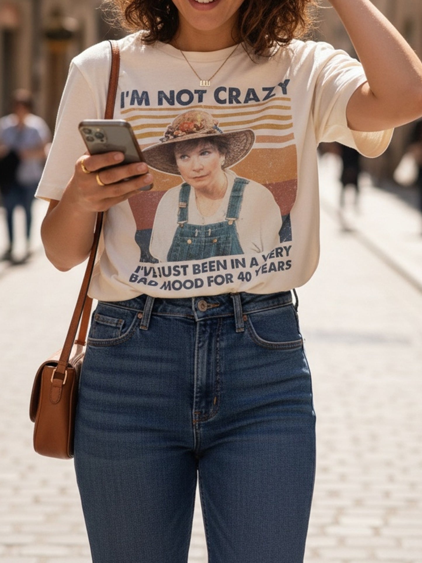 "I'm Not Crazy" Vintage T-Shirt - Retro Loose Fit Short Sleeve Top with Blue Lettering & Striped Background, Casual Round Neck Tee for Daily Wear, Machine Washable Gift