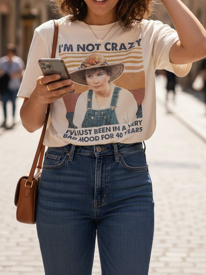 "I'm Not Crazy" Vintage T-Shirt - Retro Loose Fit Short Sleeve Top with Blue Lettering & Striped Background, Casual Round Neck Tee for Daily Wear, Machine Washable Gift