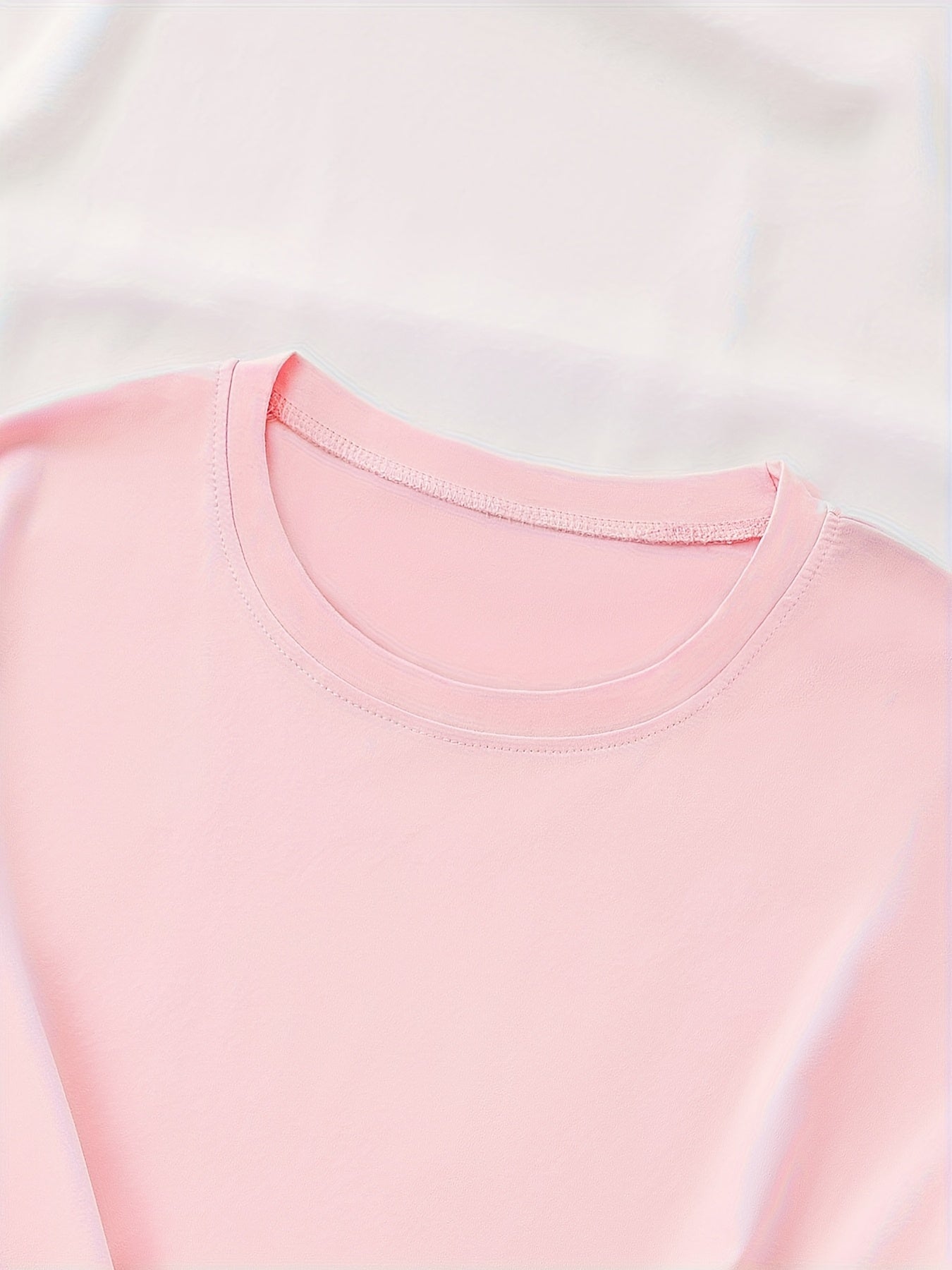 Customizable Women'S Geometric Print Crew Neck Short Sleeve T-Shirt - Soft Pink Casual Elegant Top, Machine Washable Comfort Fit, Personalized Design, Perfect for Spring/Summer/Fall, Casual Wear|Casual Style|Medium Stretch Fabric