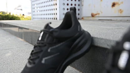 Men's Industrial Safety Work Shoes - Slip-Resistant, Steel Toe Protection, for Construction, Factory, Gym, Everyday - Warehouse Footwear, Modern Workwear, Outdoor Laborers