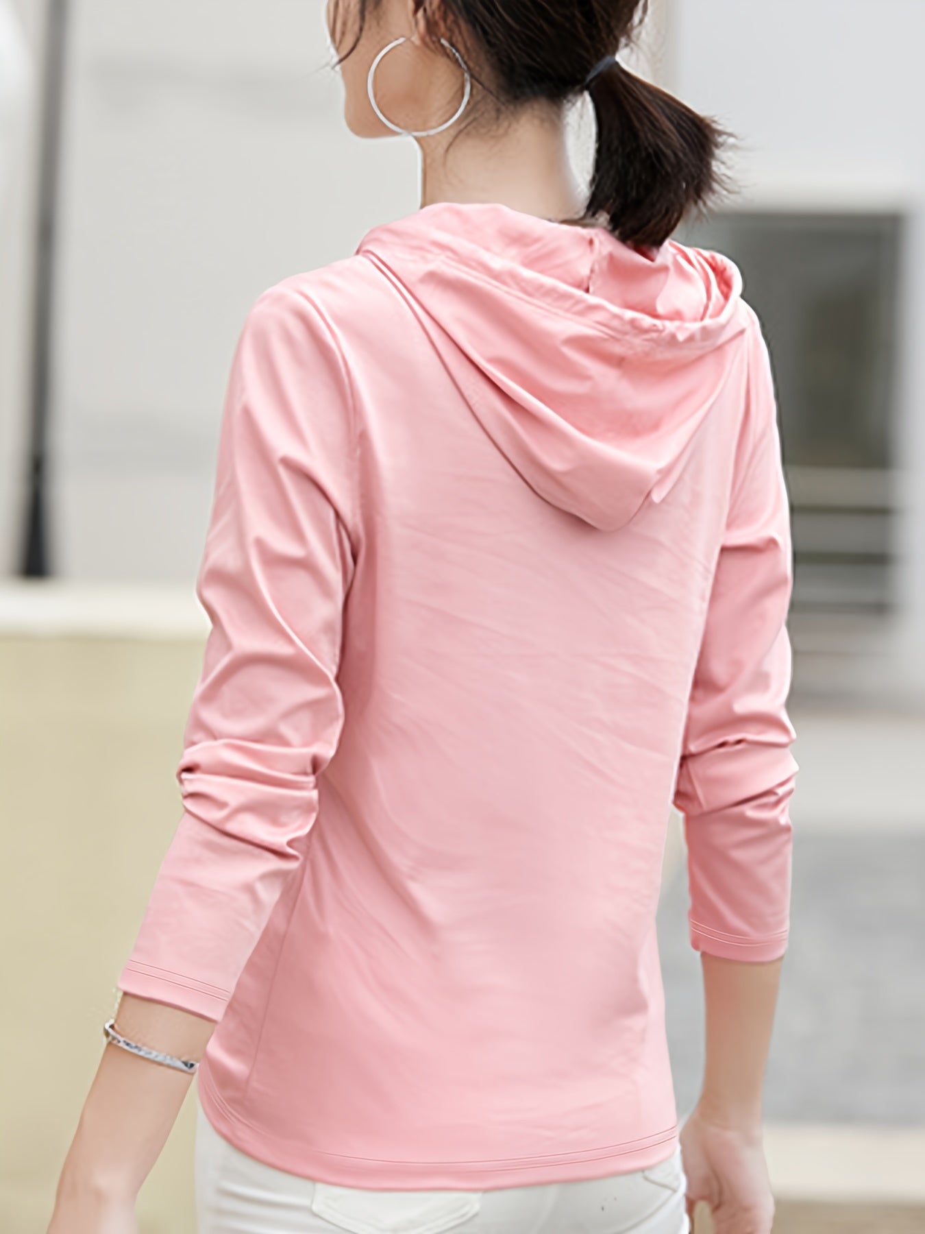Chic And Comfortable Hoodie for Women, Perfect for a Vacation