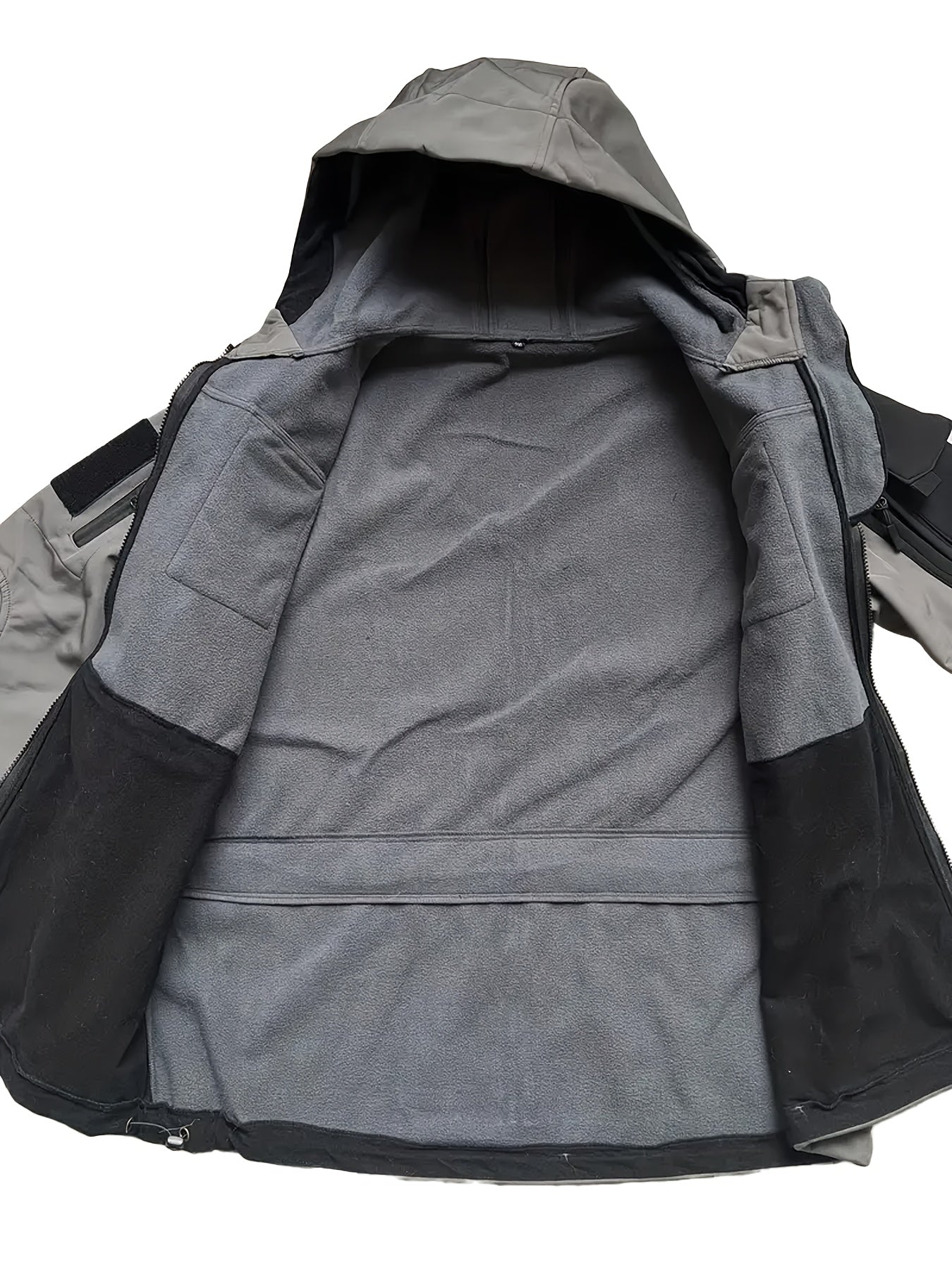 Winter Shark Skin Softshell Hooded Jacket Multi-pocket Tactical Windbreaker for Outdoor Adventures -lined Thermal Fabric Ideal for Snowy Weather and Hiking ExcursionsWinter Shark Skin Softshell Hooded Jacket Multi-pocket Tactical Windbreaker Fo
