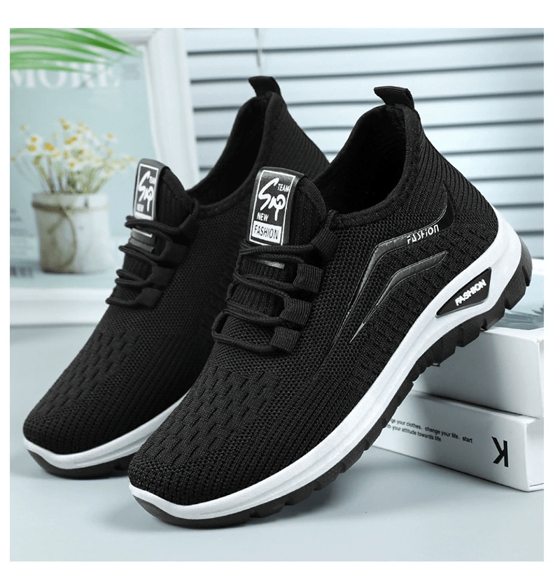 Lightweight And Breathable Slip-On Sneakers for Both Men And Women, Featuring a Woven Design That Prevents Slipping. These Outdoor Training Shoes Have a Pu/Fabric Upper And Lining, a Low-Top Round Toe Design, Making Them Perfect for Running