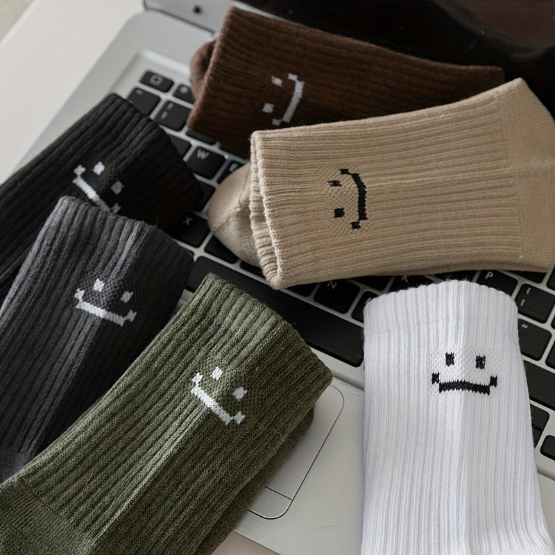 6 Pairs Hot Selling Stylish Fall Winter Men'S Joyful Face Print Thick Warm Mid-tube Crew Socks