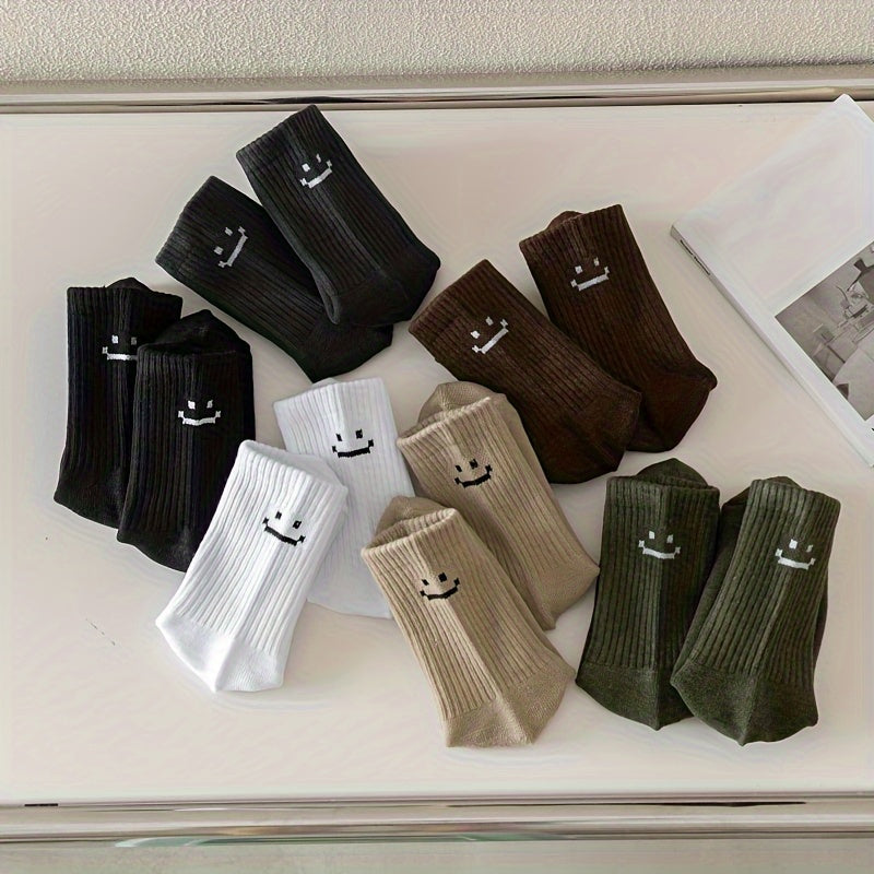 6 Pairs Hot Selling Stylish Fall Winter Men'S Joyful Face Print Thick Warm Mid-tube Crew Socks